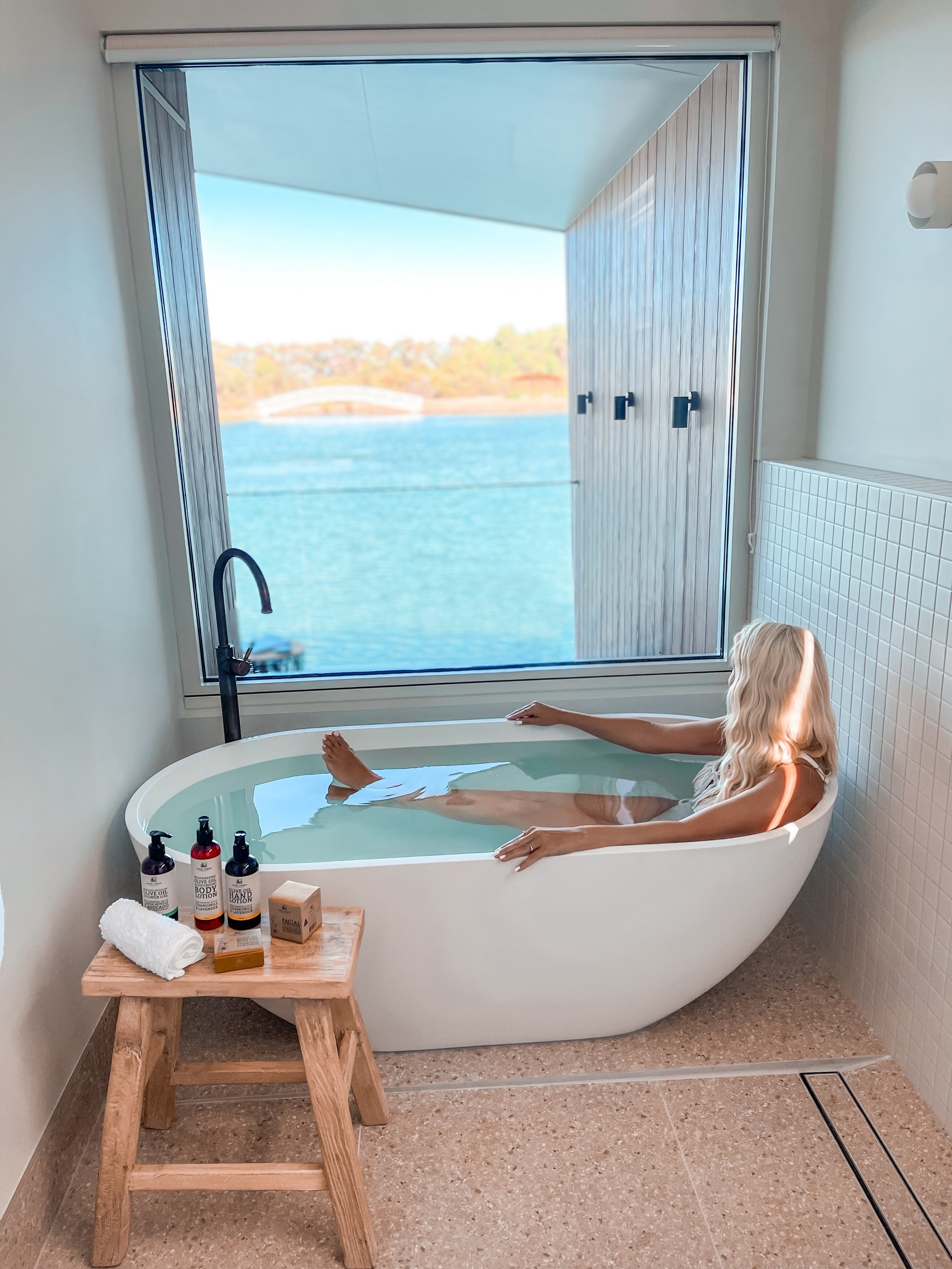 Edge Luxury Villas - Luxury Retreat with a Lake View.jpg