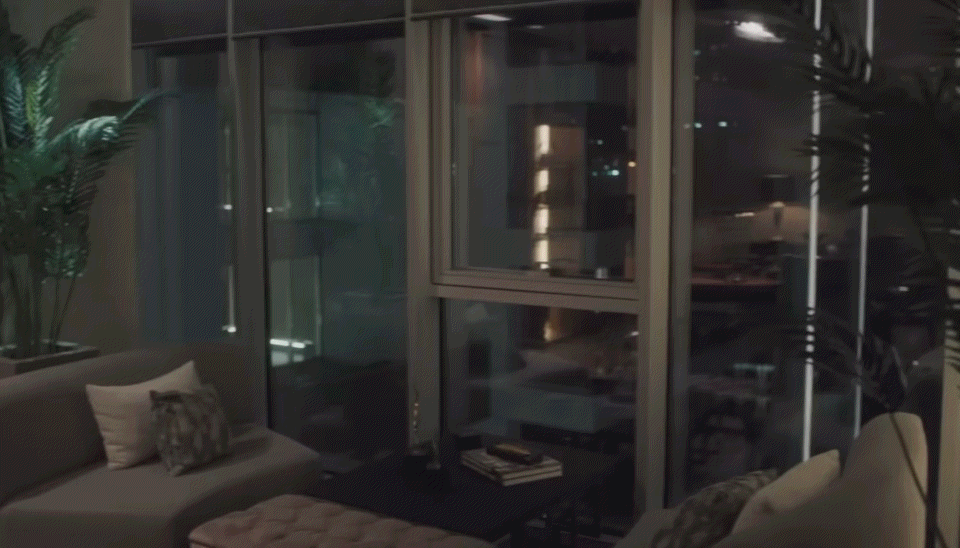 الخربشة الأولى