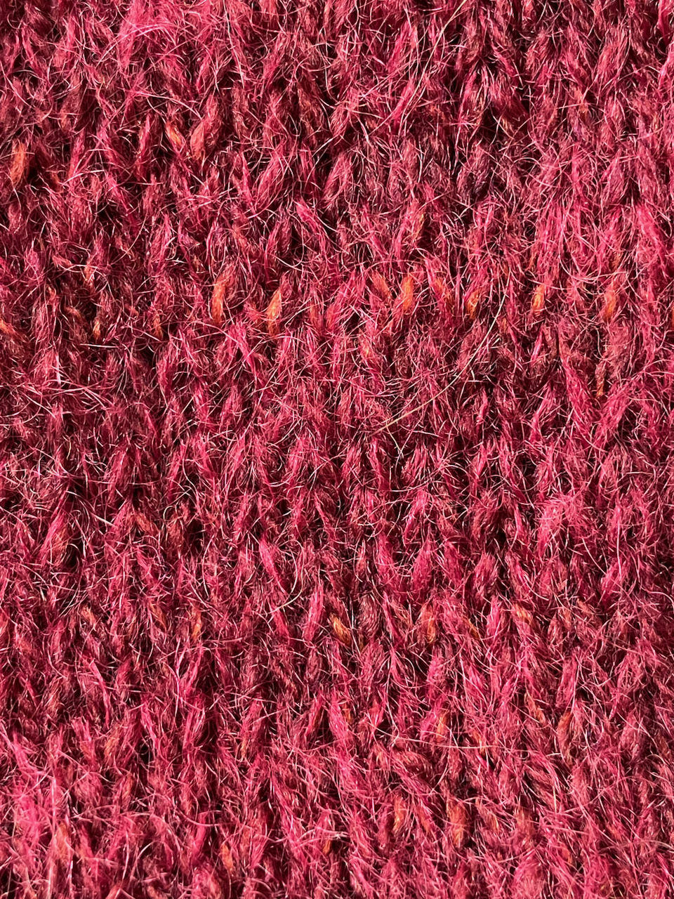 handspun-lovenote-sweater-detail.png