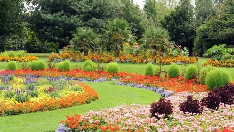 Sunken Flower Garden