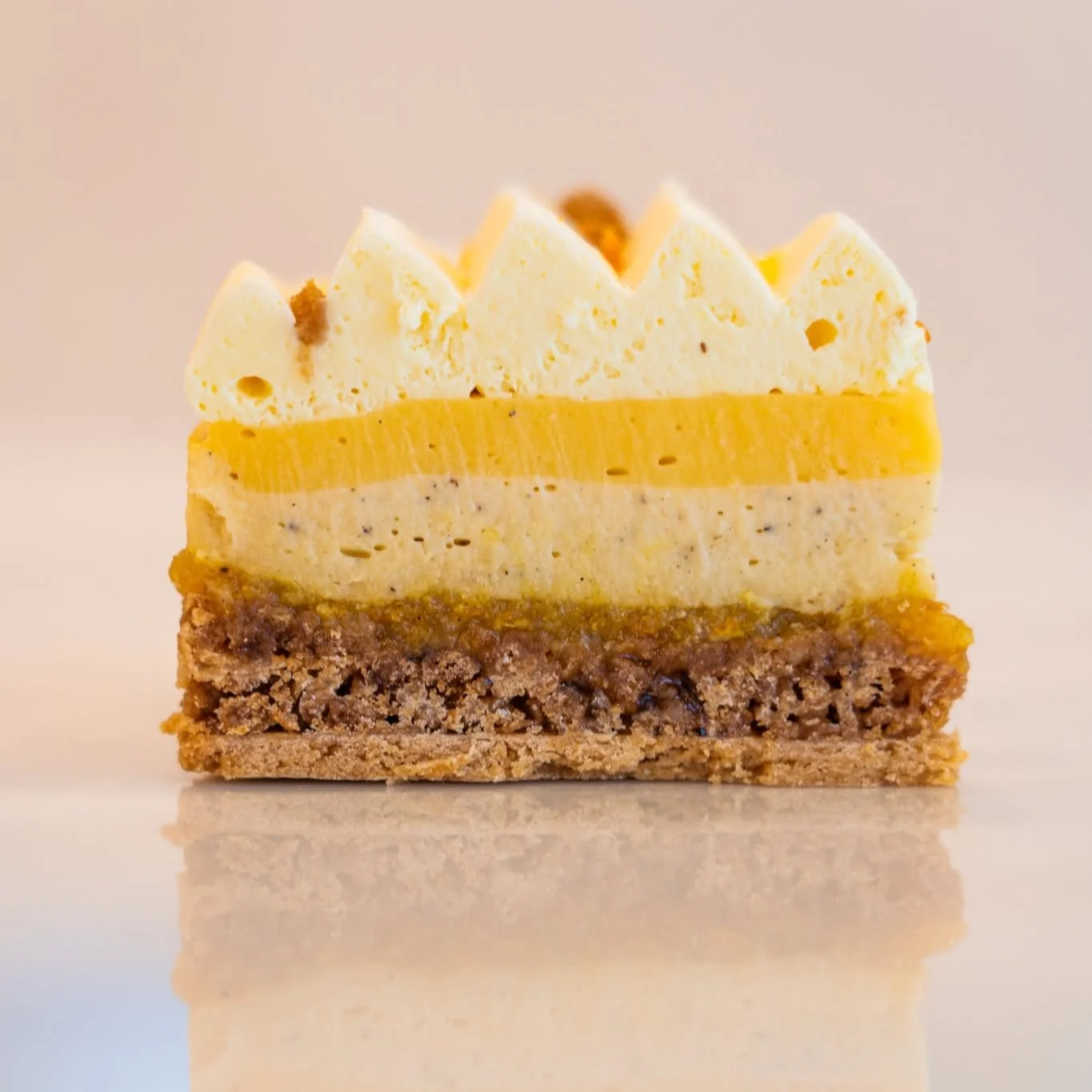 Looking for a unique activity to do with someone special?
 Come learn this dessert  in a private workshop ❤️✨ 

🇵🇹 Procura uma atividade especial para fazer com algu&eacute;m importante?
 Venha aprender esta sobremesa  num workshop privado ❤️✨ 

📥