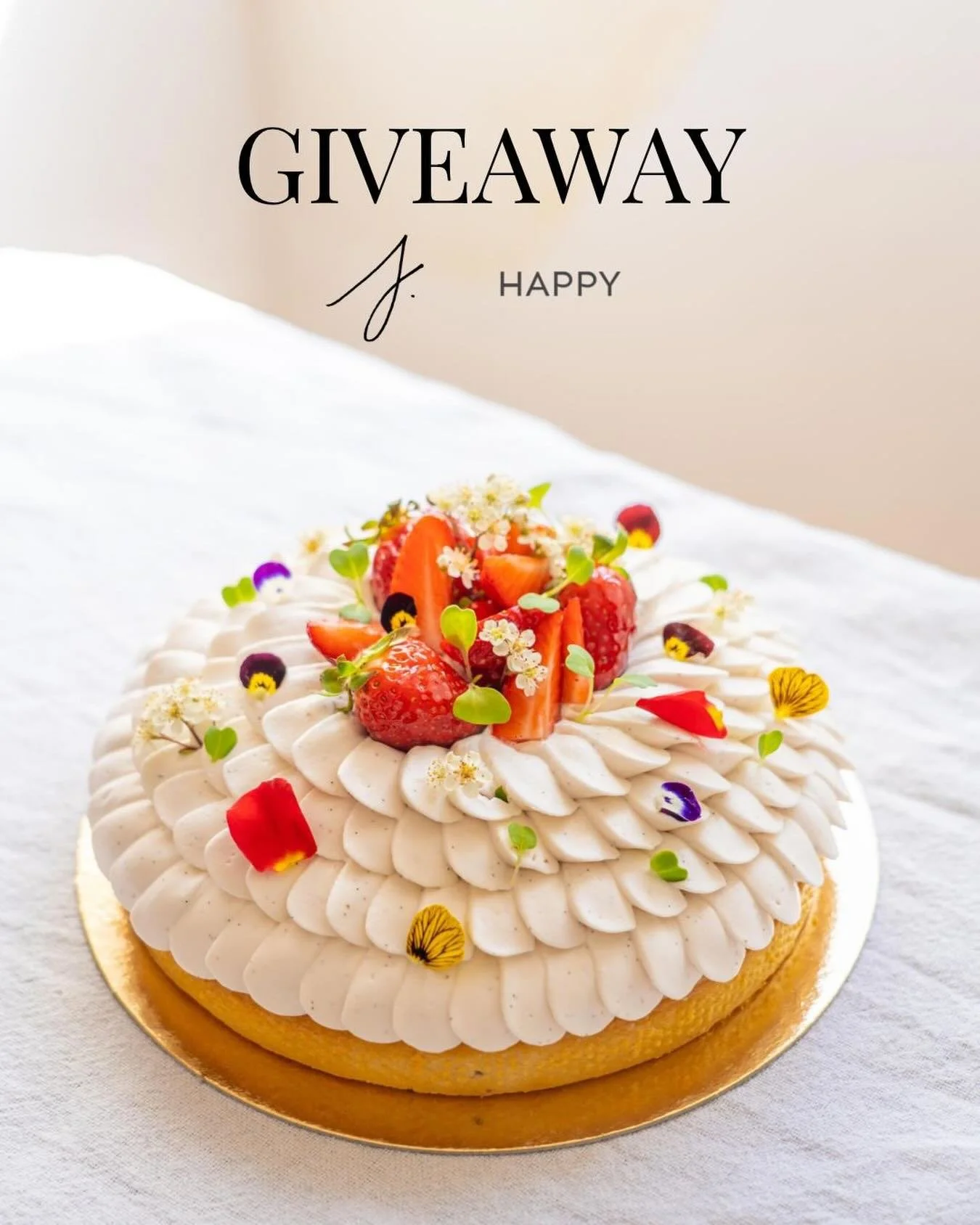 🎄✨ GIVEAWAY DE NATAL ✨🎄
📍Ribeir&atilde;o Preto 

Muiiiiito obrigada pelas encomendas deste Natal! Para agradecer e celebrar vamos sortear uma tarte de baunilha e morango &hearts;️ 🍓🍰

Como participar:
🎅 Seguir as p&aacute;ginas @chefjuliettebay