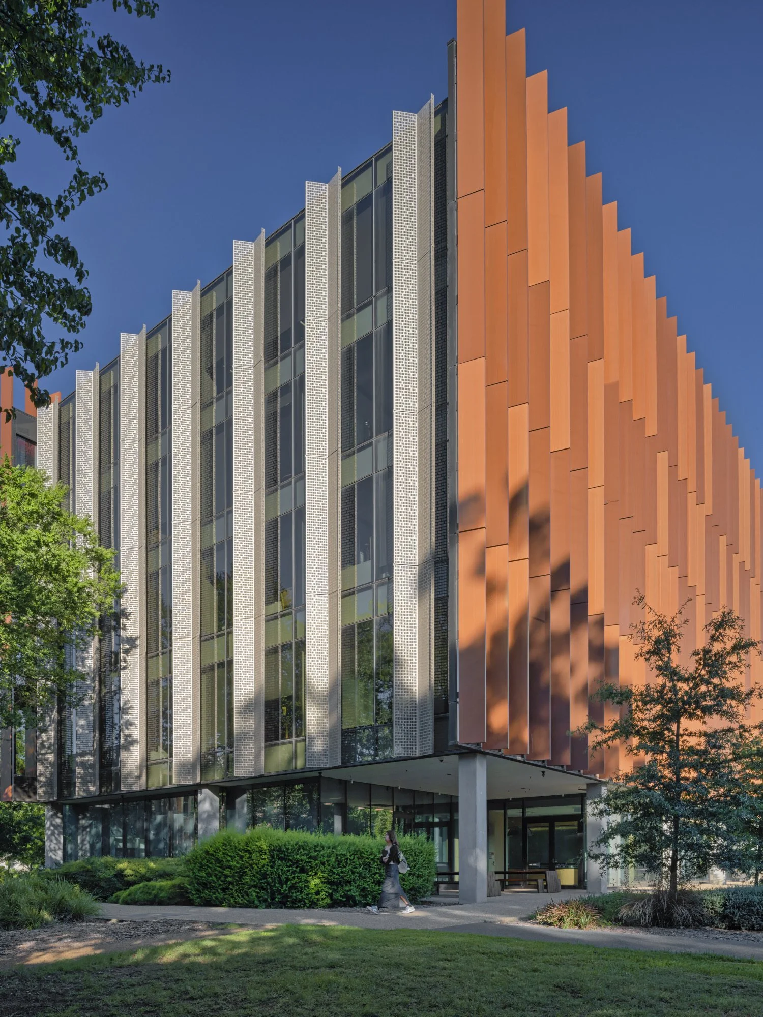 ANU_Hanna Neumann Building_Ext