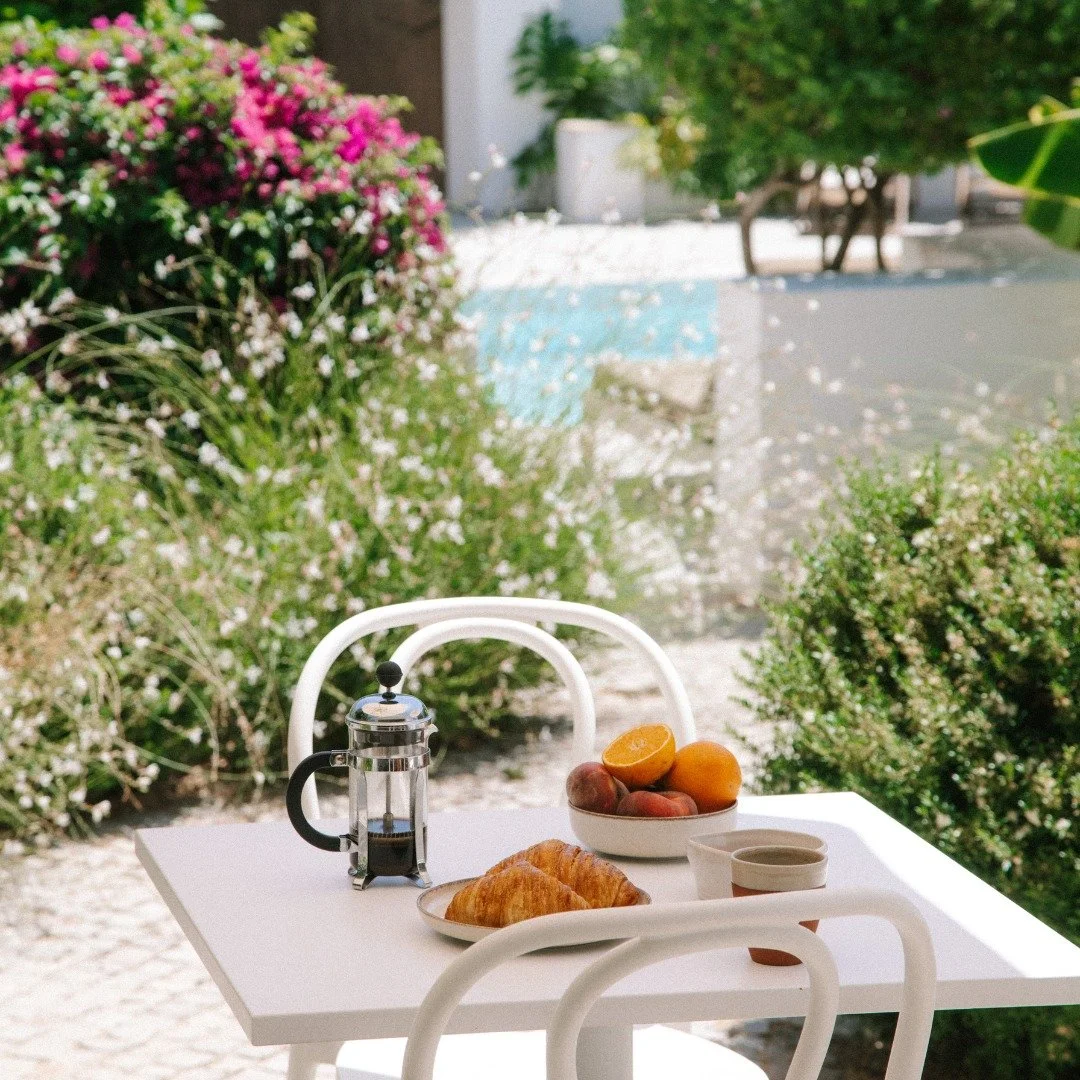 Start your day with breakfast on our sunny terrace, soaking up the serene views of our beautiful gardens.
#portugal #staycationhotel #amago.casalenta #slowliving #gowiththeslow #santabarbaradenexe #portuguesedesign #slowdesign #interiorinspiration #