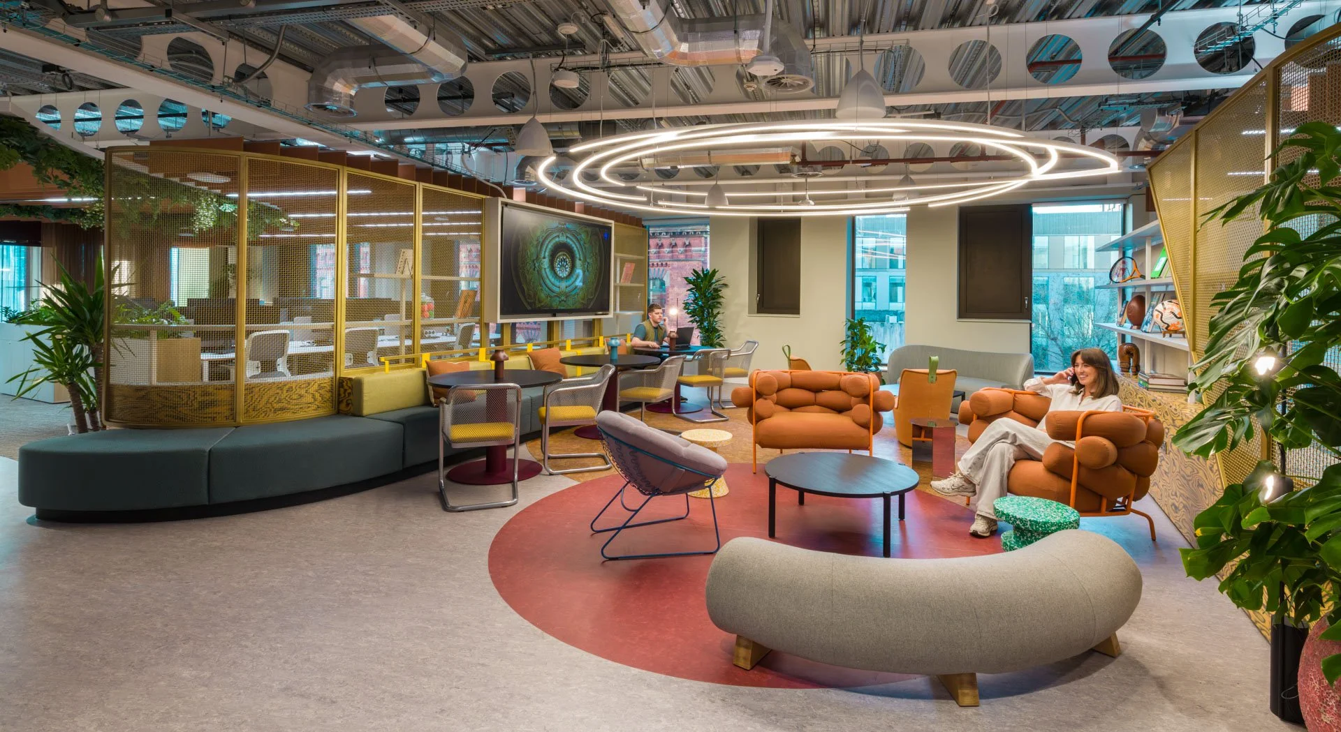 Interior Design for Workplaces, Hospitality & Stadia | SpaceInvader ...