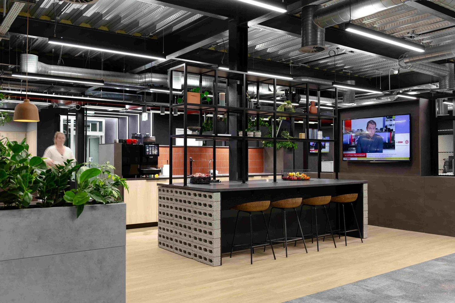 Interior Design for Workplaces, Hospitality & Stadia | SpaceInvader ...