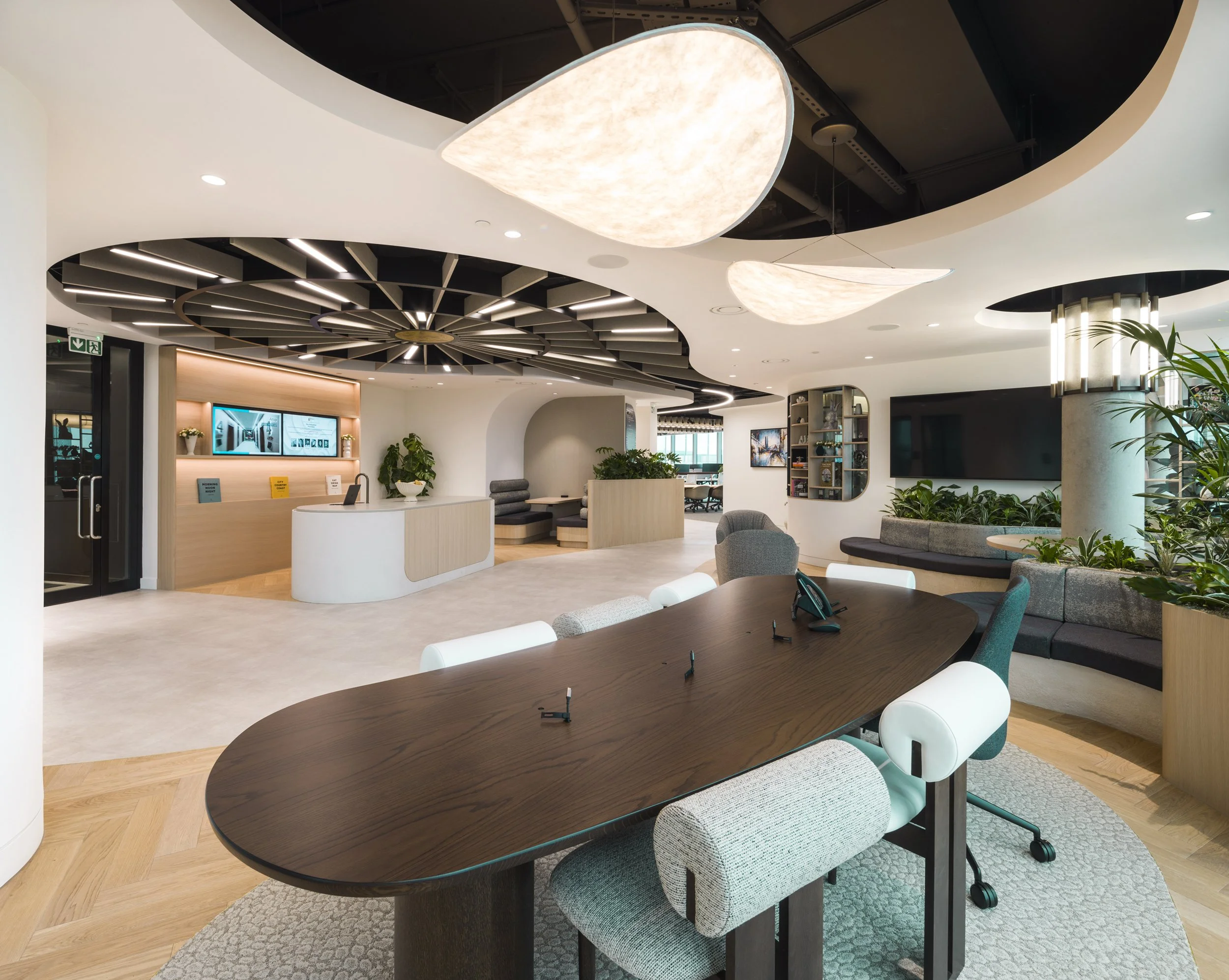 Interior Design for Workplaces, Hospitality & Stadia | SpaceInvader ...