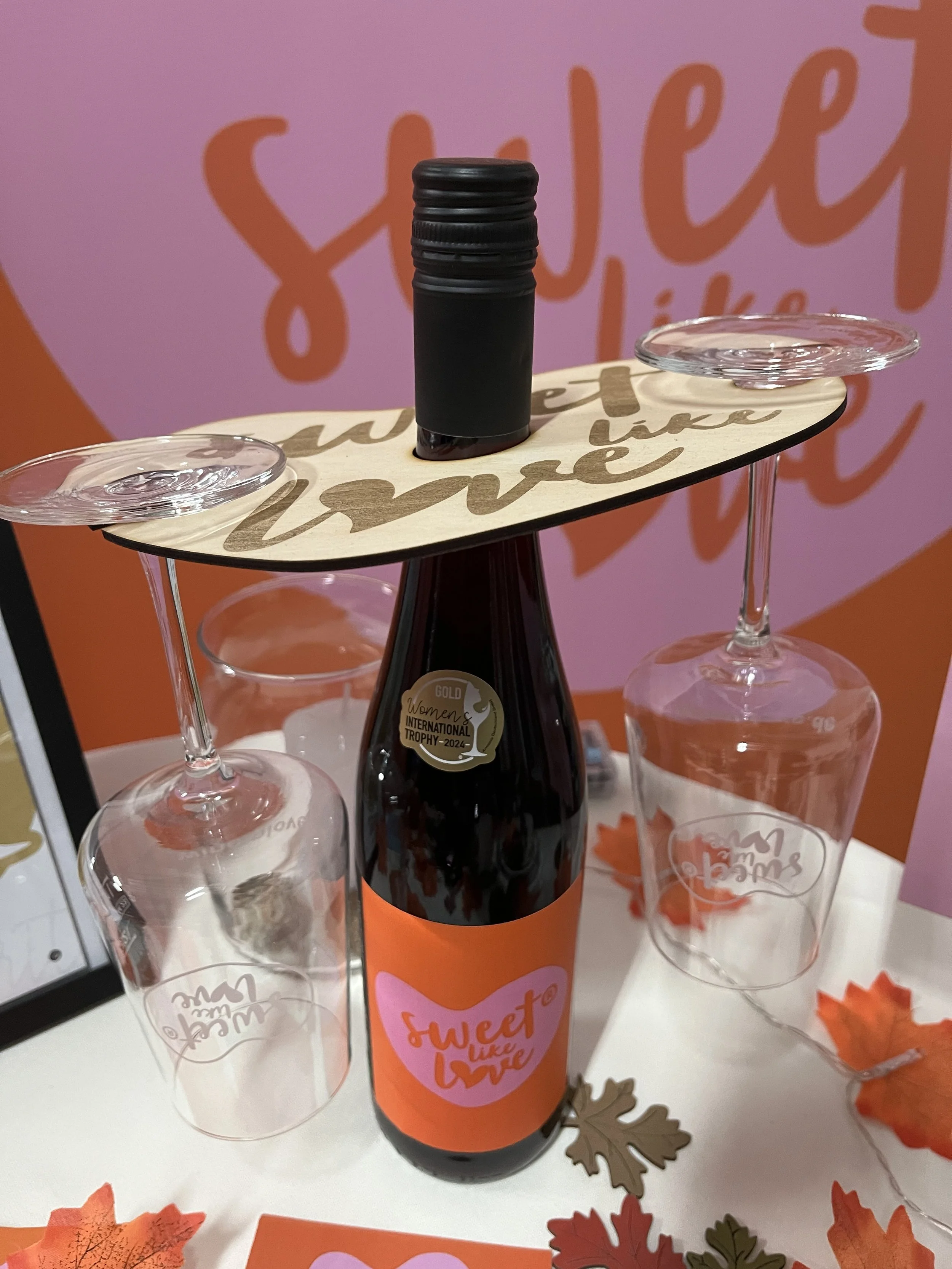 Glashalter mit Flasche.jpg