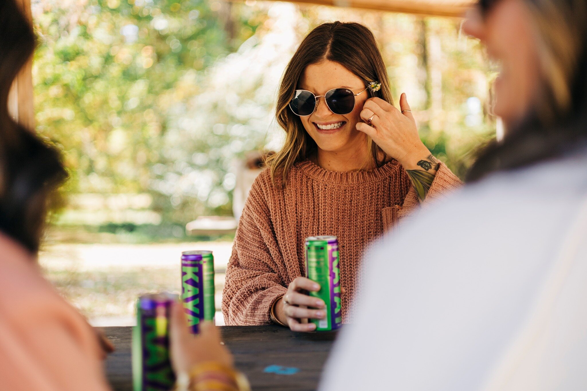 You can't help but be happy while drinking Kaya with friends.🌿✨ #DrinkKaya #AlcoholFree #Wellness #FueledByTHC #SoberCurious #CannaCurious
