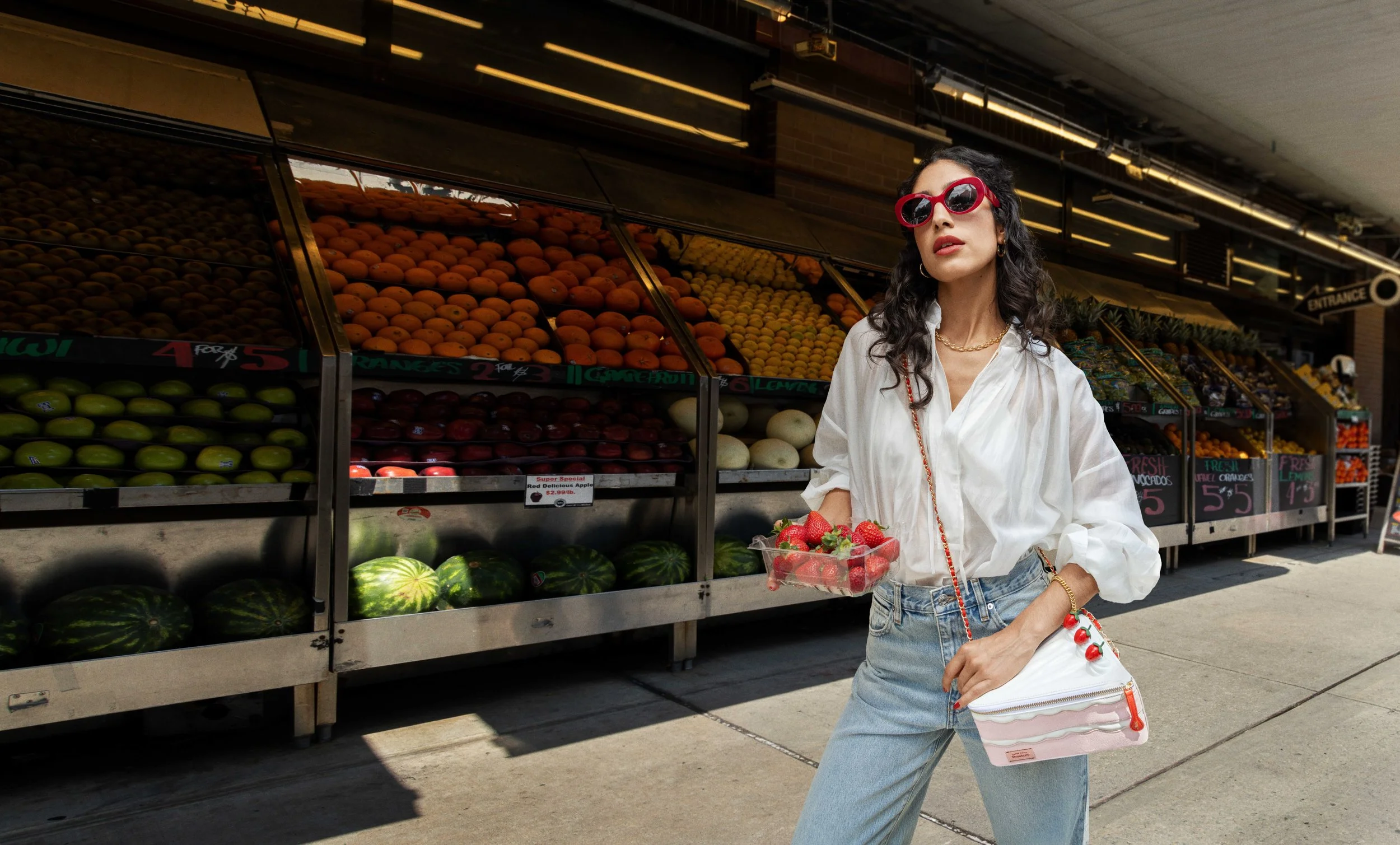 20260724_BettyCrockerBags_Strawberry_0588-1-R4.jpg