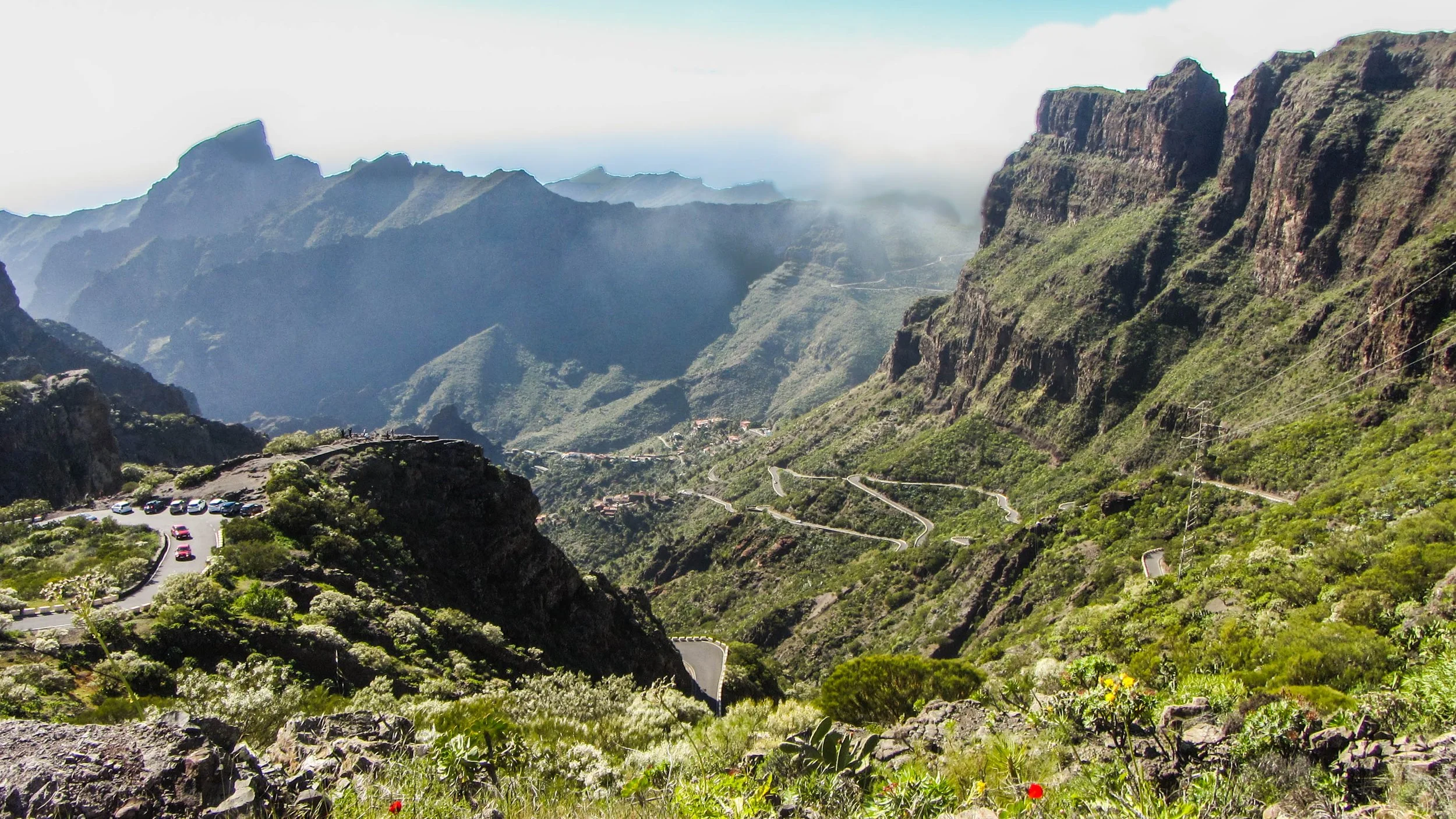 Kurviga vägar i Masca och Teno