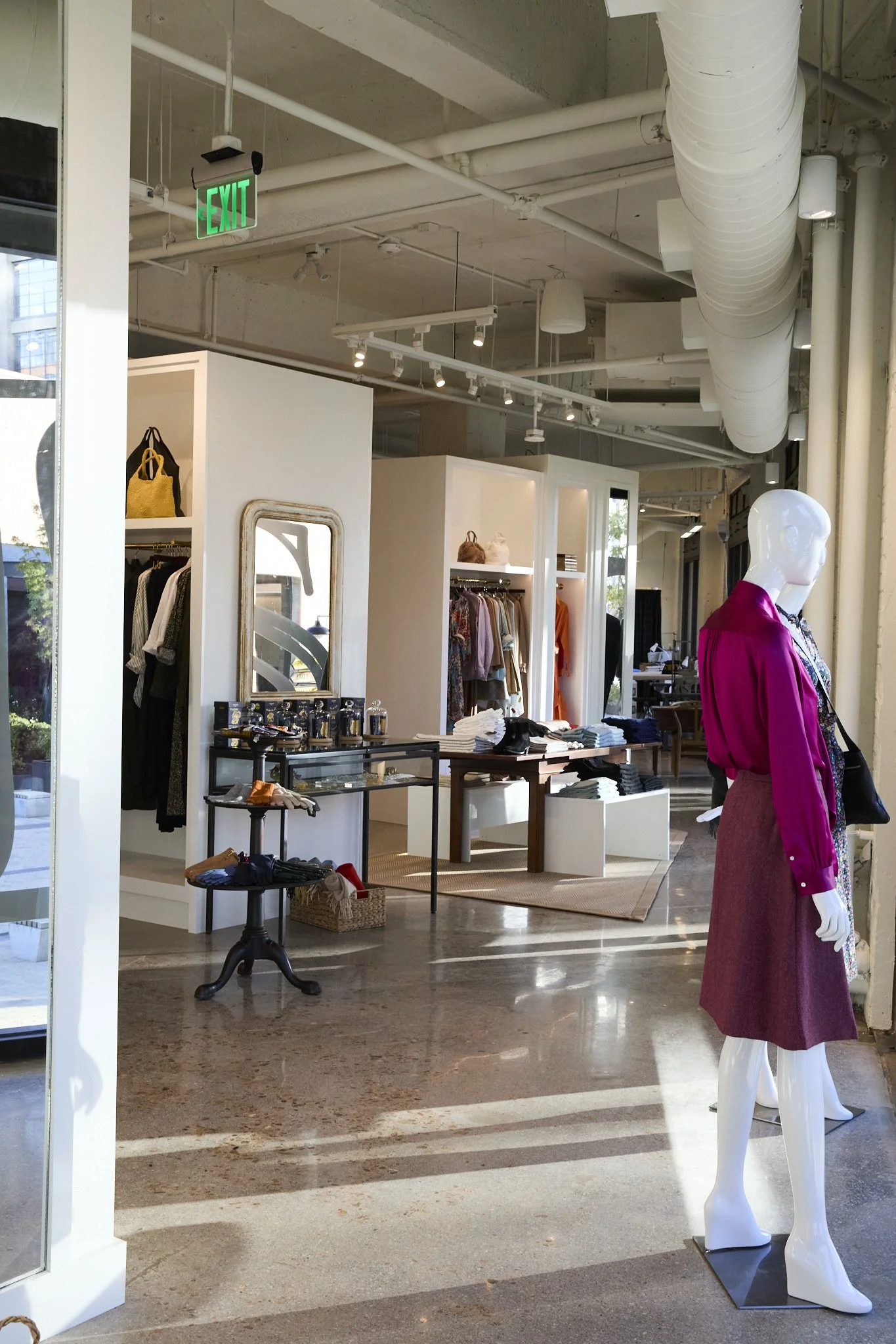M-24-OPENING-NASHVILLE-29.jpg