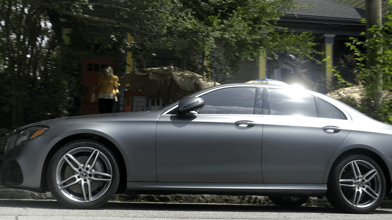 Mercedes_Passport_Scene_1_16x9.gif
