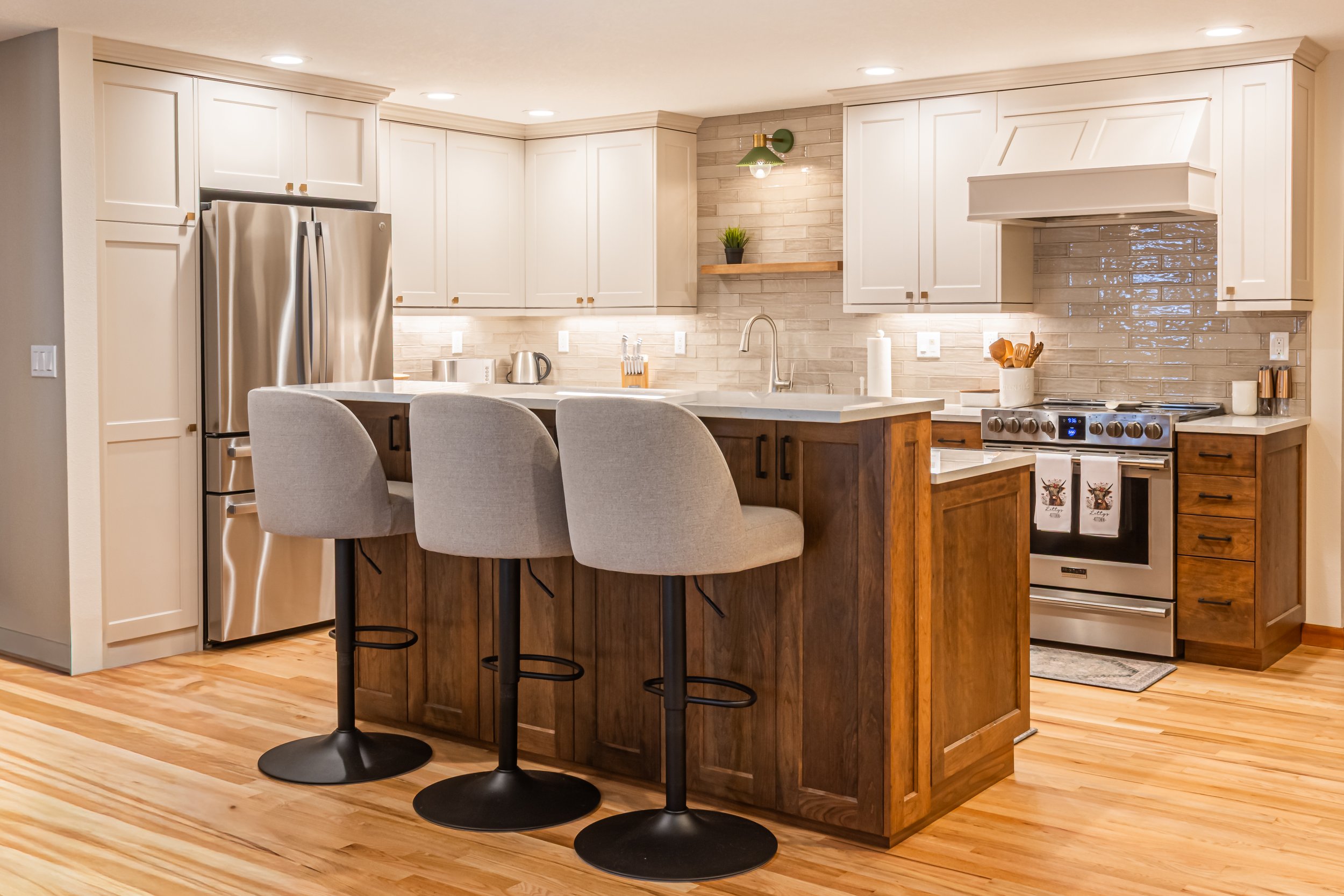 Embrace the Latest Kitchen Design Trends