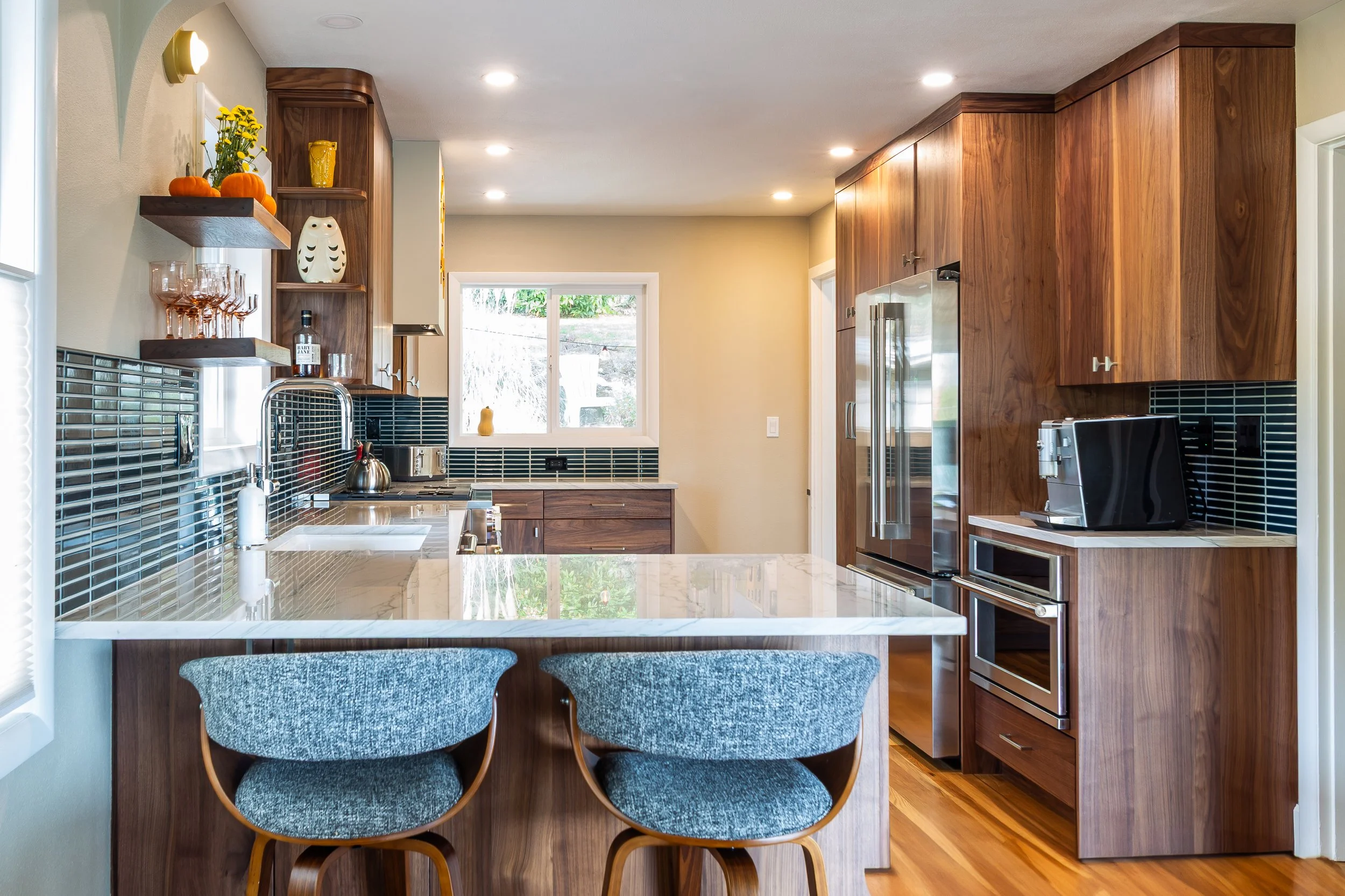 Straight Line Design & Remodeling- Southwest Portland, Oregon Kitchen Remodel
