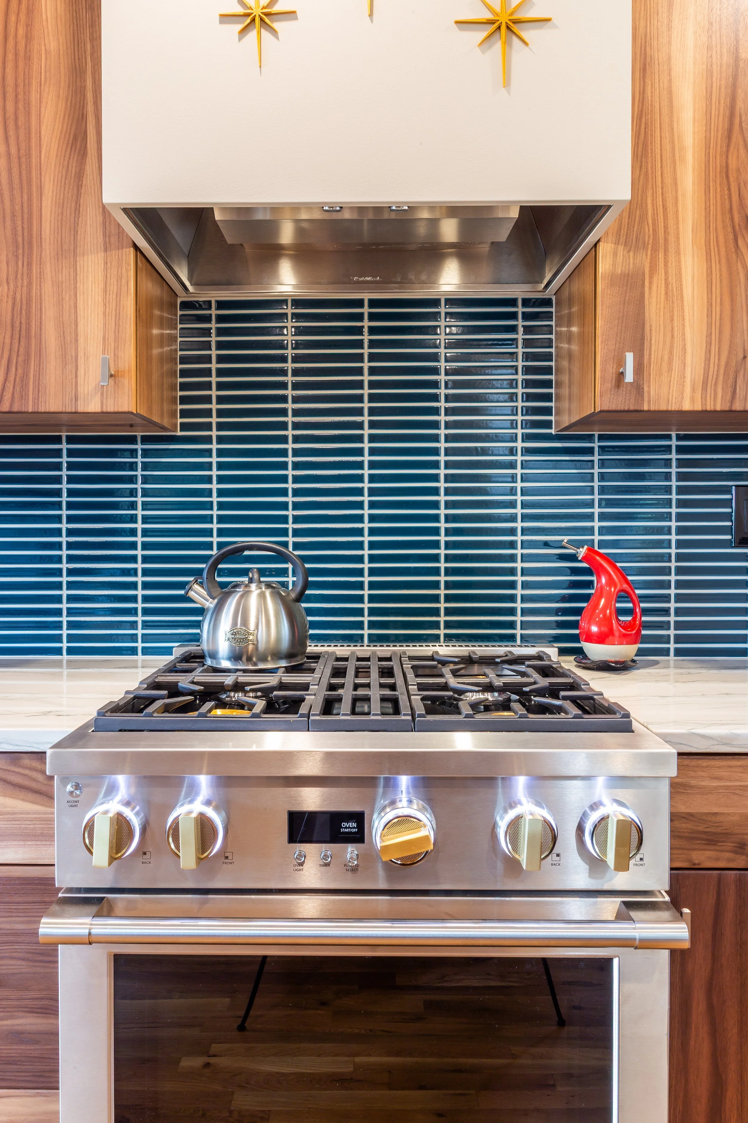 Straight Line Design & Remodeling- Southwest Portland, Oregon Kitchen Remodel