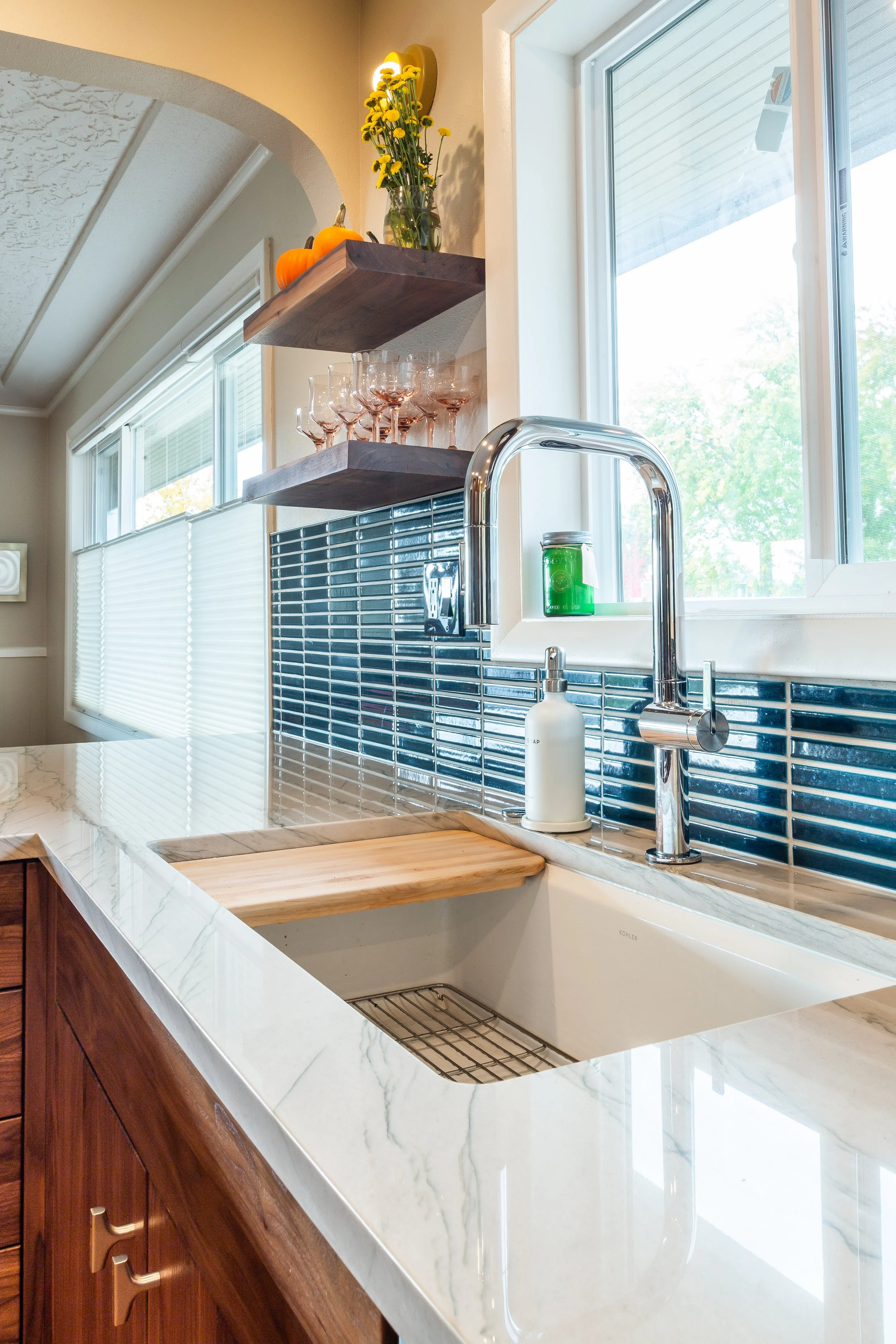 Straight Line Design & Remodeling- Southwest Portland, Oregon Kitchen Remodel