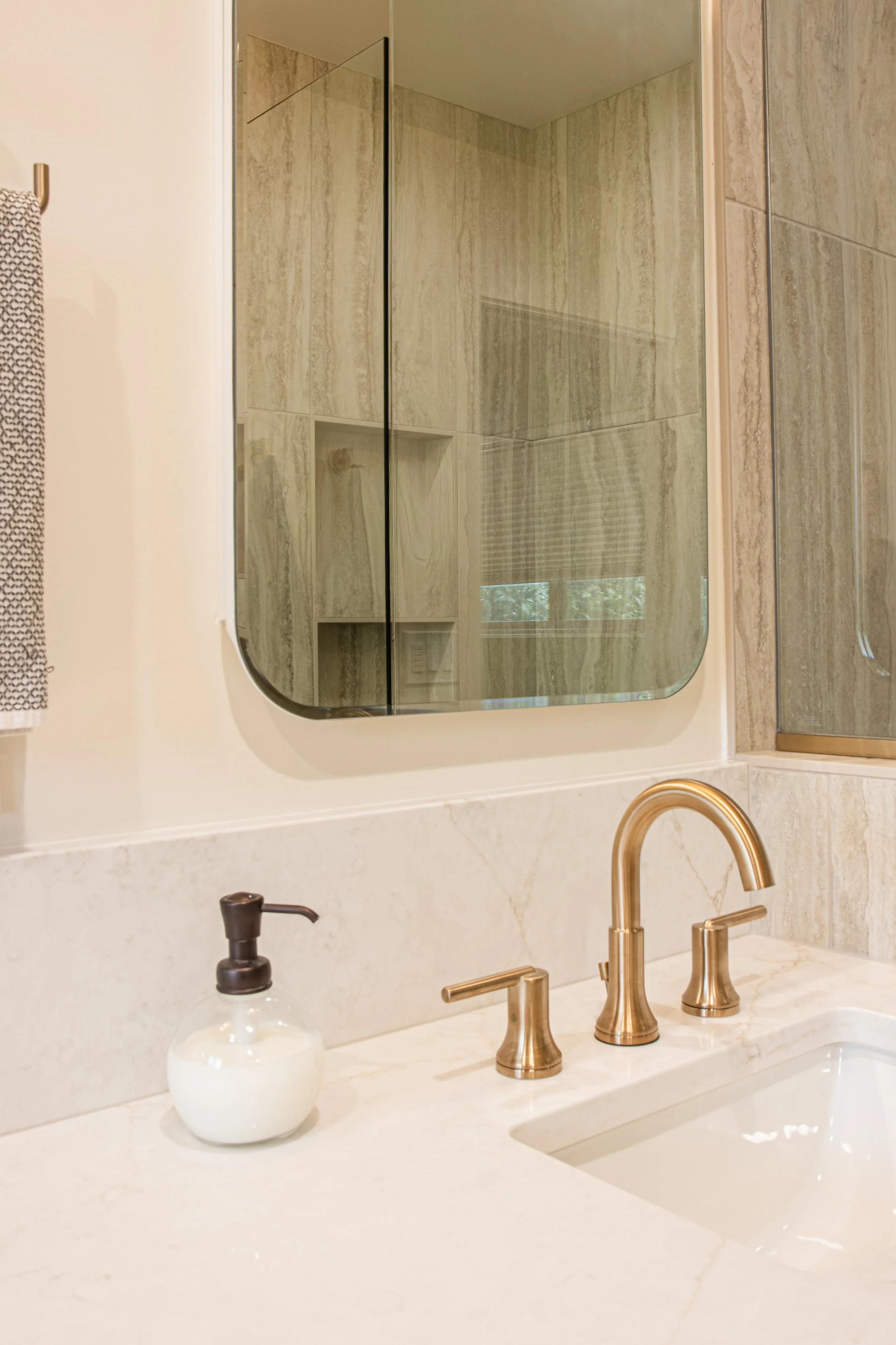 Beaverton Master Bathroom Remodel