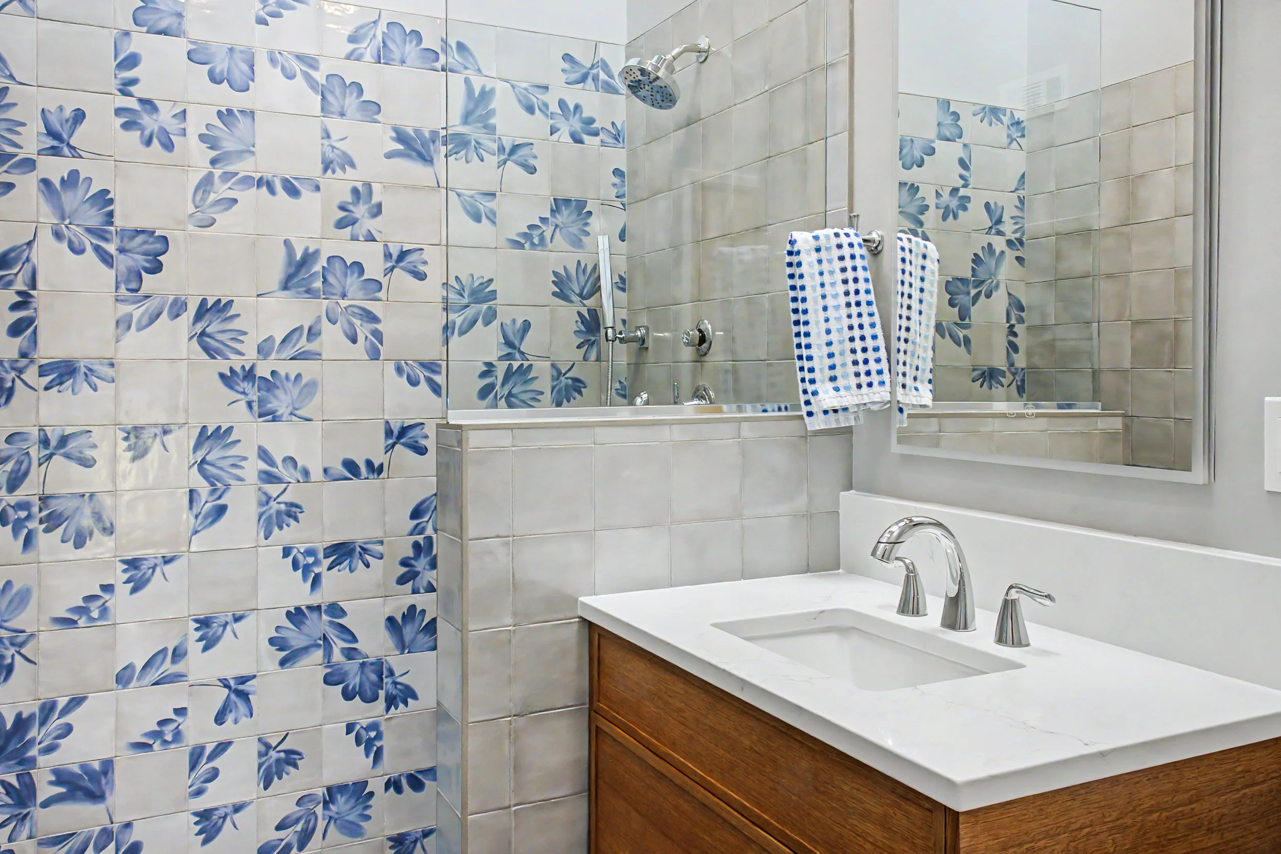 Cedar Hills Bathroom & Laundry Room Remodel