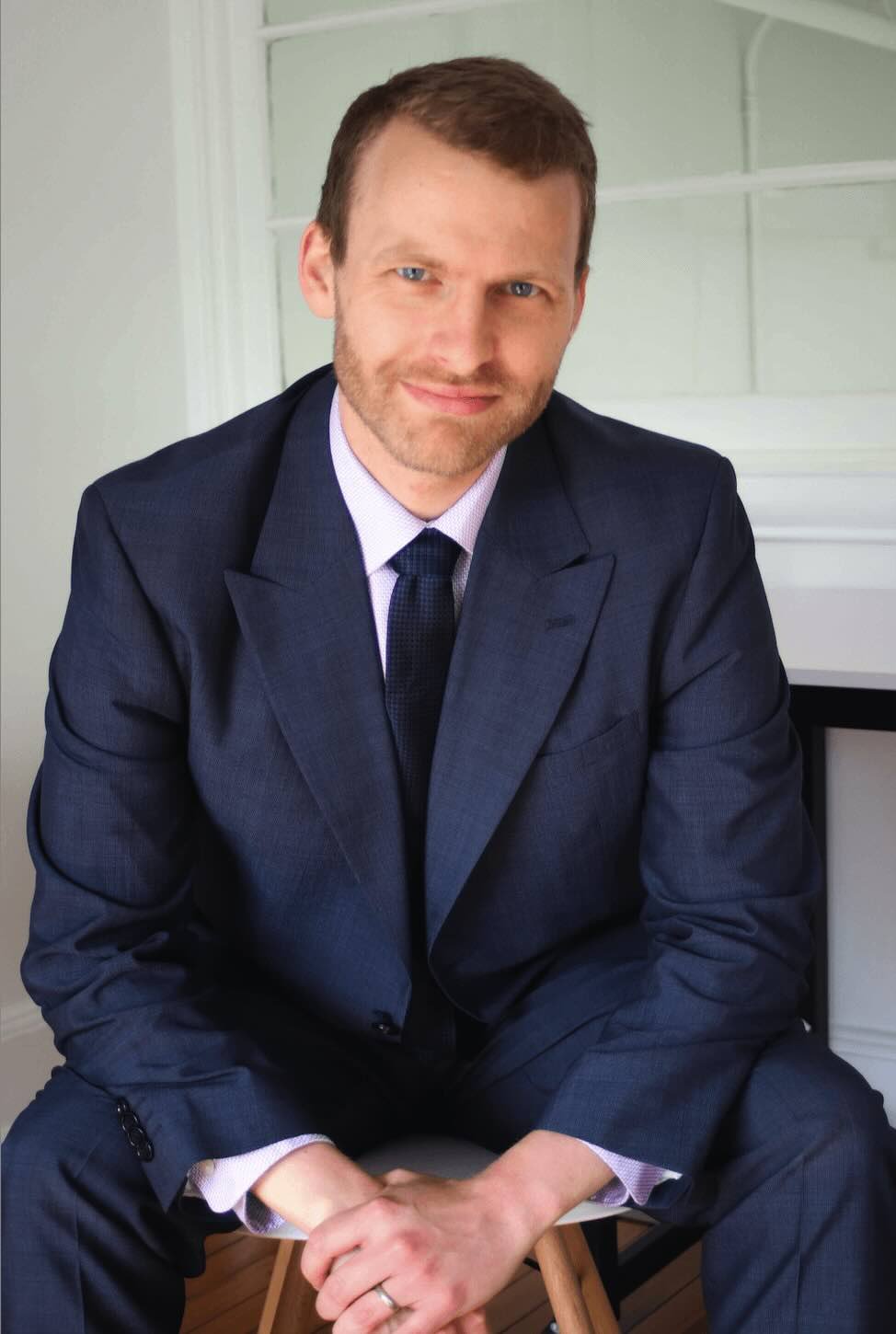 chris spargo cpa in a dark suit save taxes on business cpa services