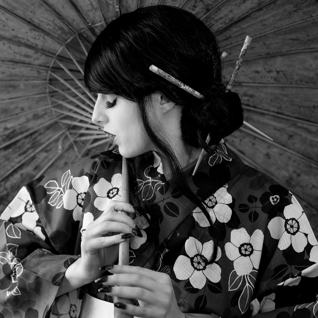 woman kimono japanese