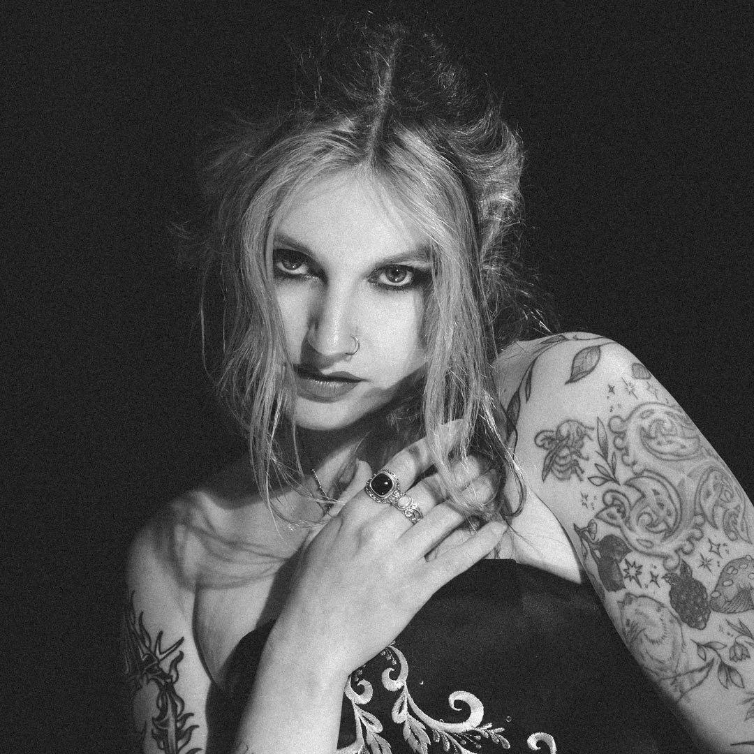 woman portrait mono
