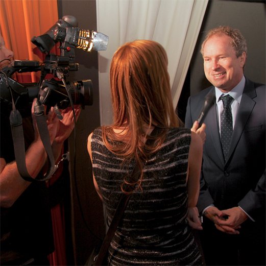 2016-gala-gallery-gary-moore.jpg