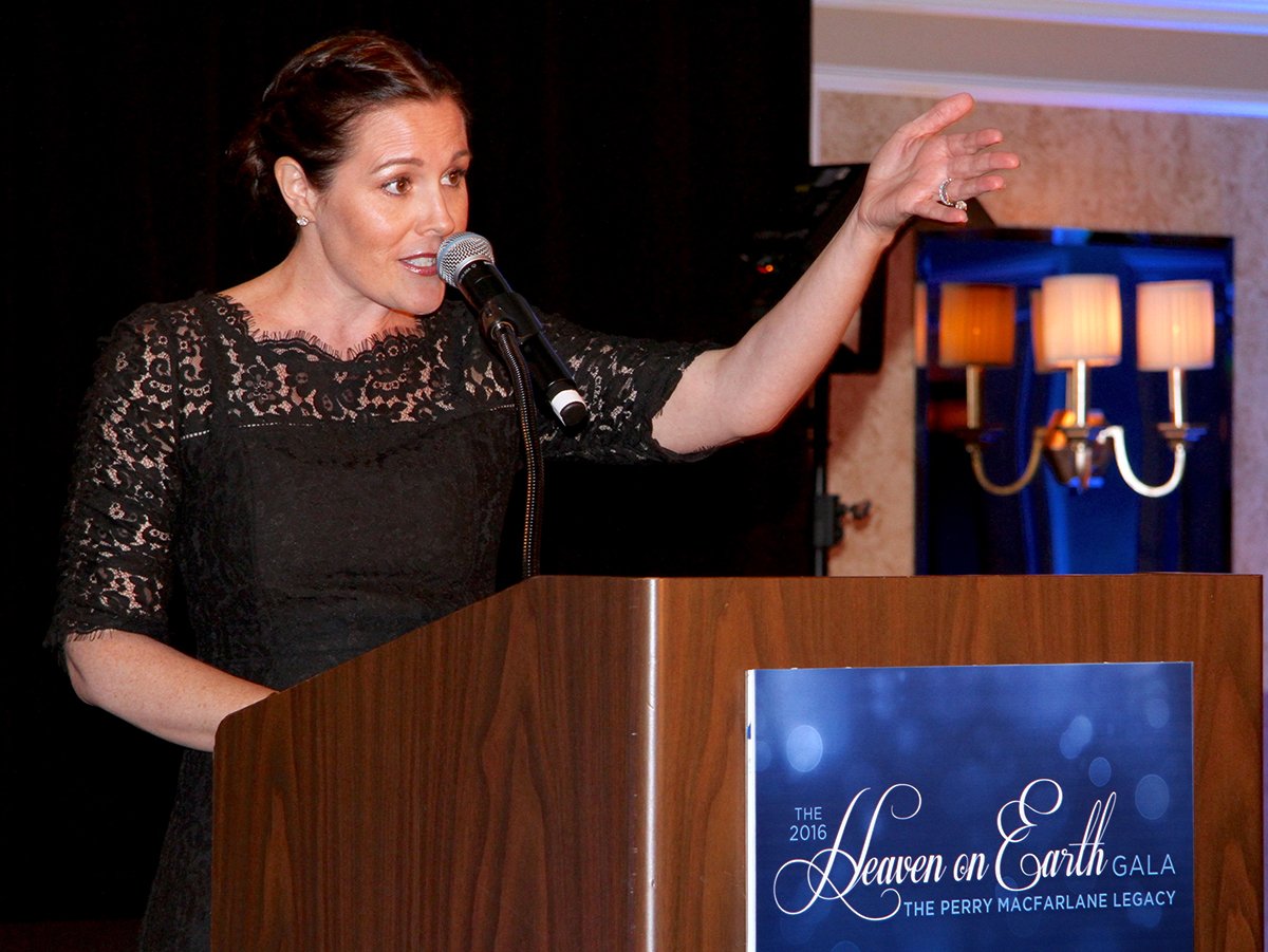 rachael-macfarlane-heaven-on-earth-gala-branding-podium.jpg