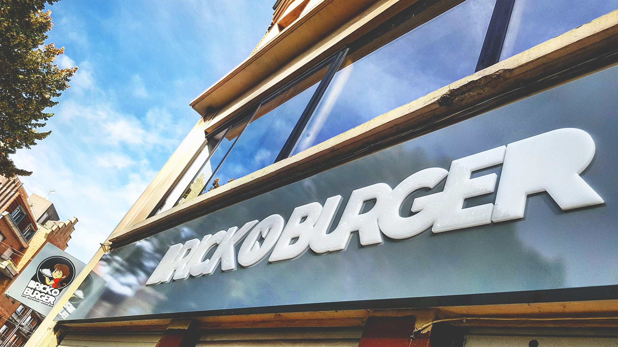 Brick n burger Restaurant