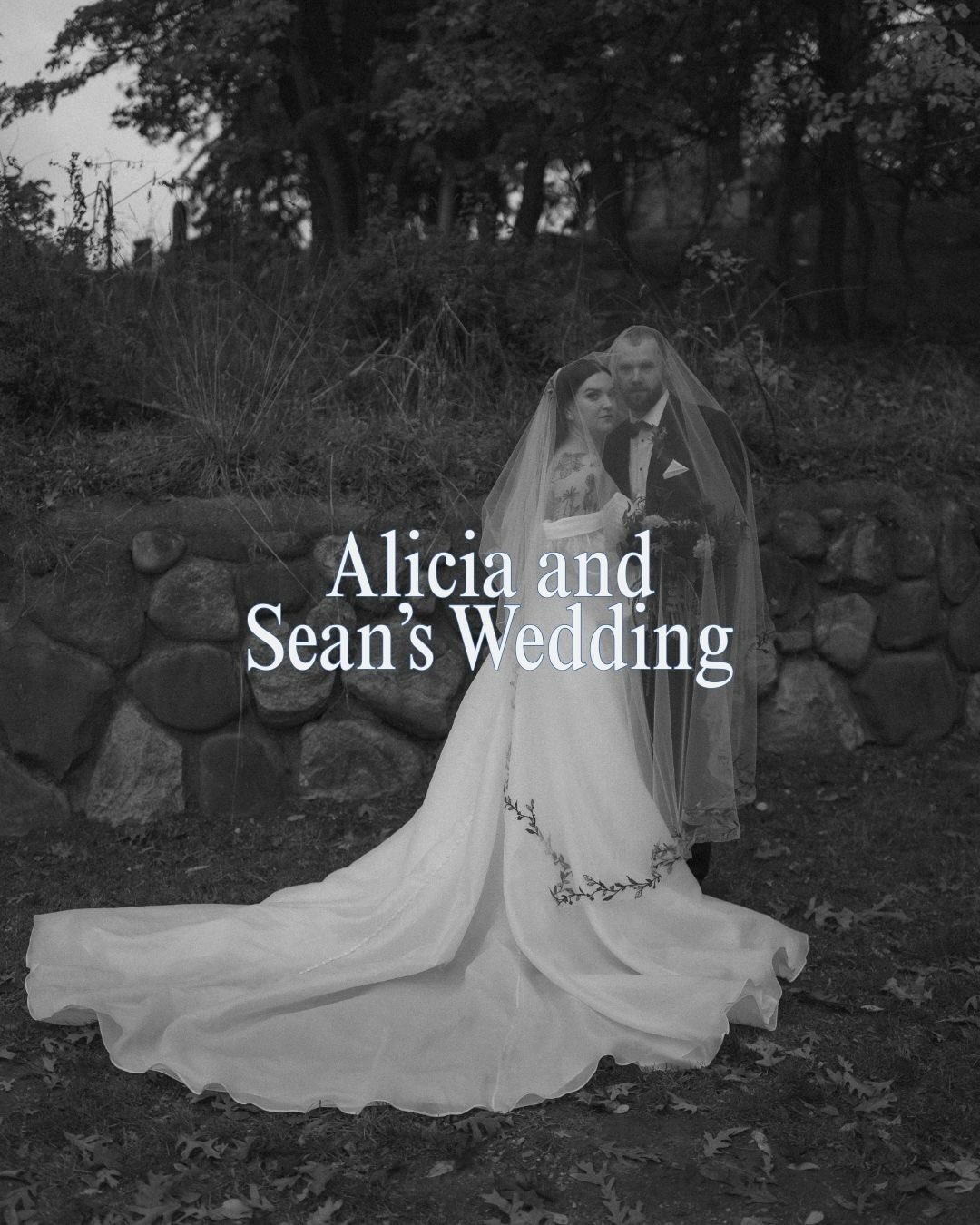 So so honored to be part of this amazing day &hearts;️&hearts;️&hearts;️ The dreamiest Dias De Los Muertos wedding. A wedding planned cross states - CA, IL and MI to finally arrive at a beautiful fall day in Michigan

Take a scroll through the proces