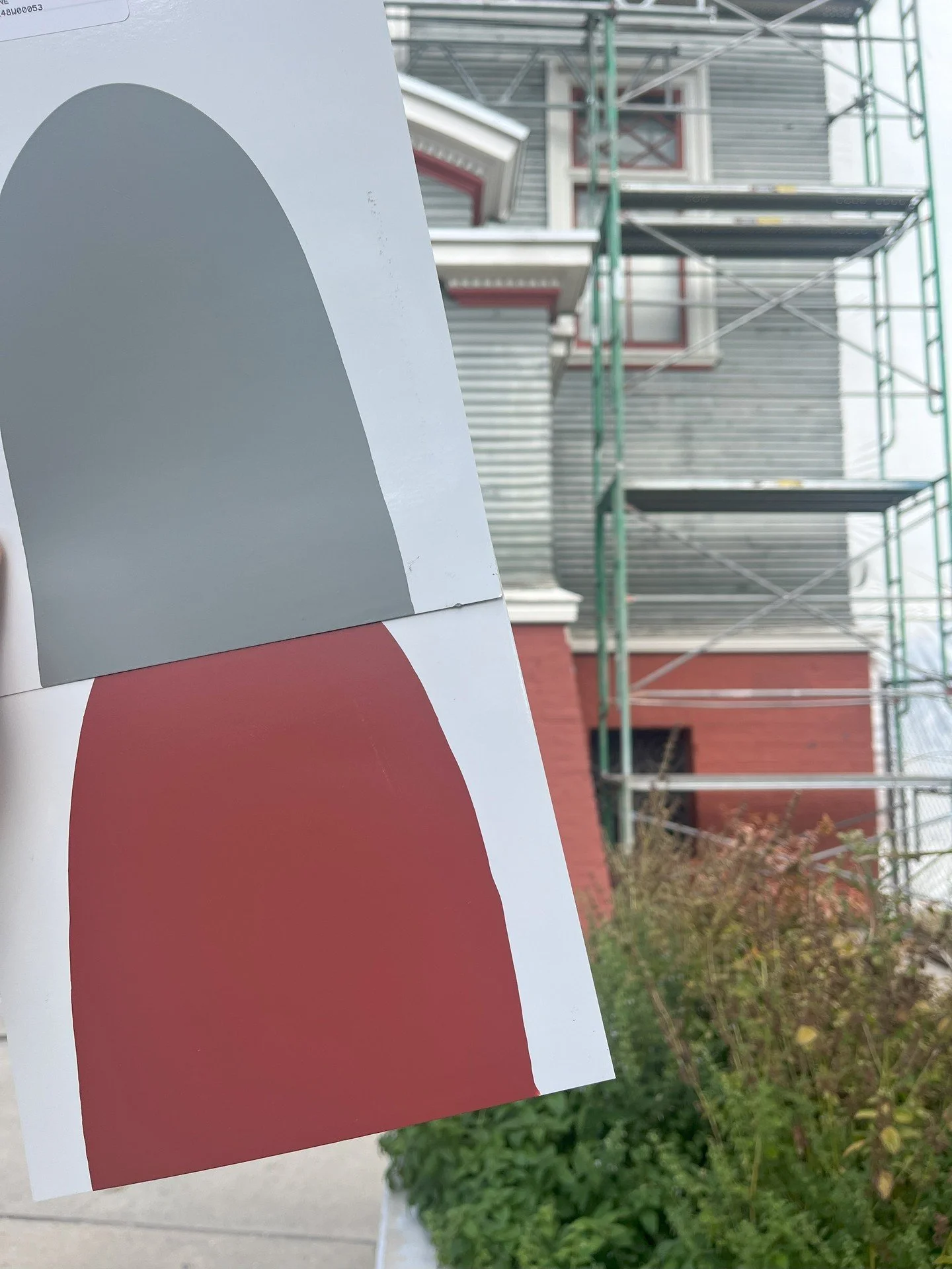 Paint reveal for our restoration project! ✨

No need for a double take, those are the same tried and true colors, just more vibrant with a fresh coat. 😋 After years of layered paint and weathering, this exterior preservation project means we can kee