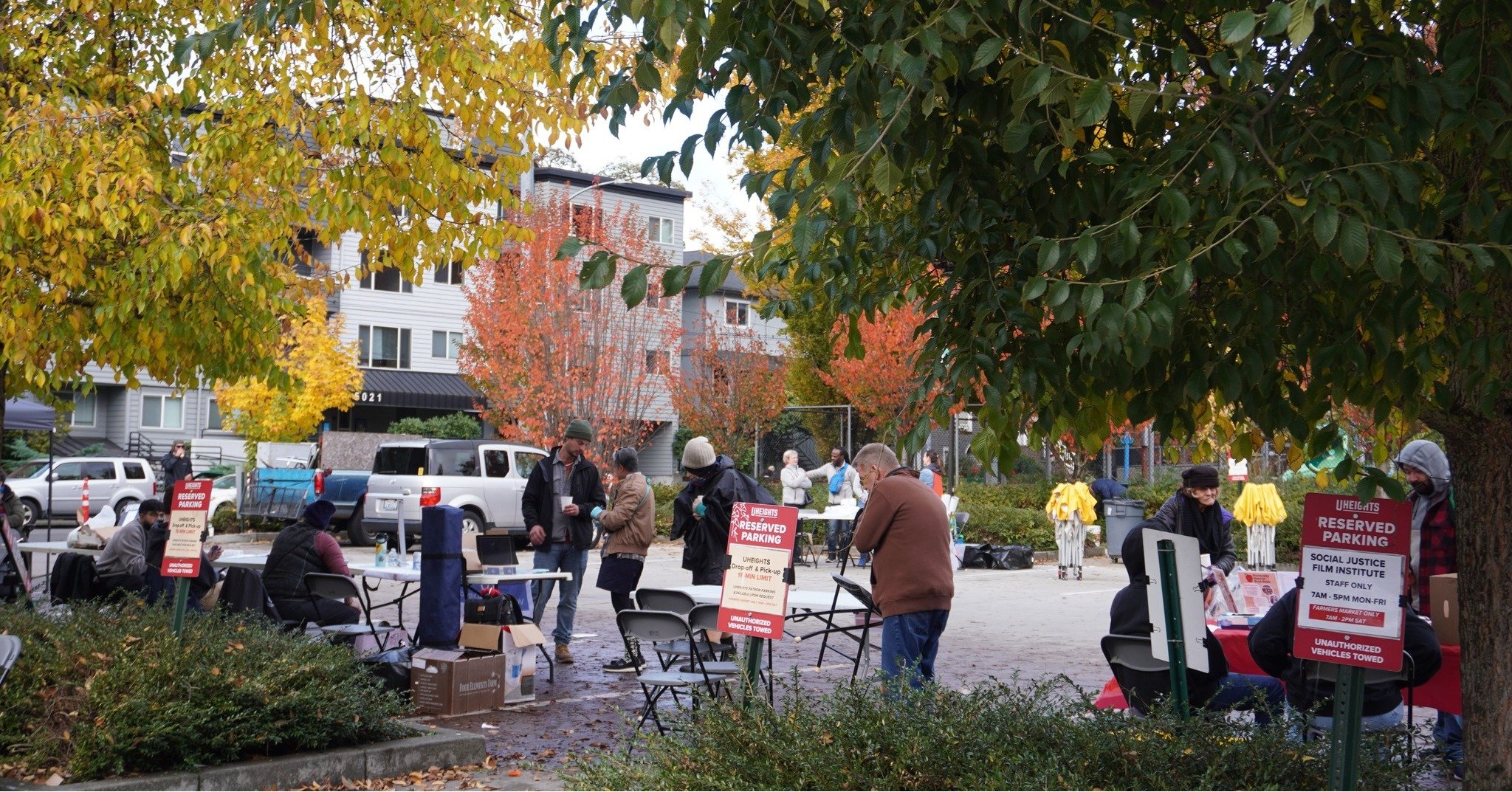 More than a meeting space. A lifeline. 💙

At UHeights, people experiencing homelessness find warm clothing, connections, and pathways to housing. Recovery groups find a welcoming, judgment-free space to meet. Youth in crisis receive support through 