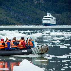 Australis-Experience-adventure-boat.jpg