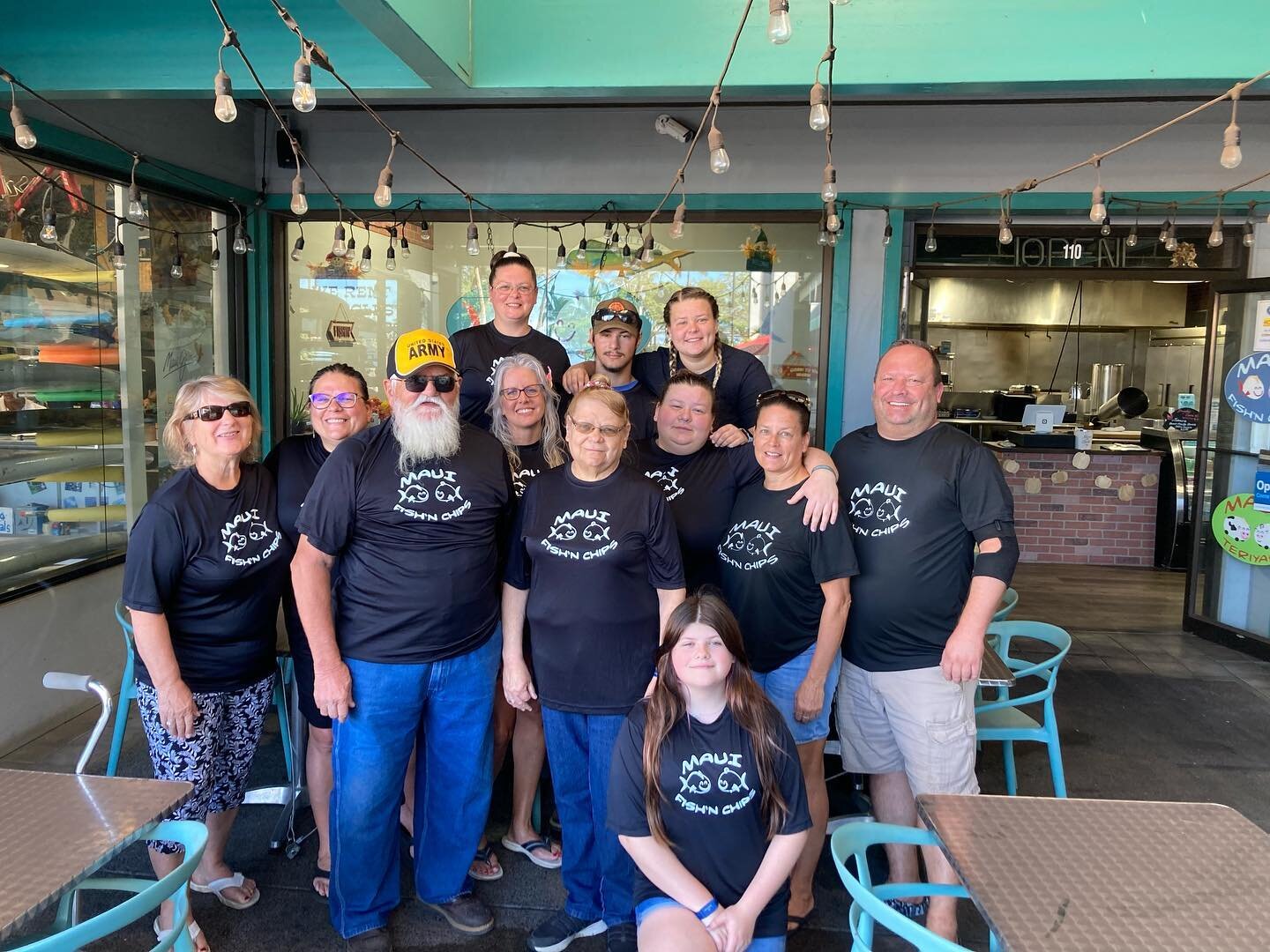 Maui Fish N Chips extended family! Had such a great time visiting with everyone! 

#family #mauifishnchips #hawaii #maui #crazy #fries #fishandchips #matching #kihei #sogood #yummy