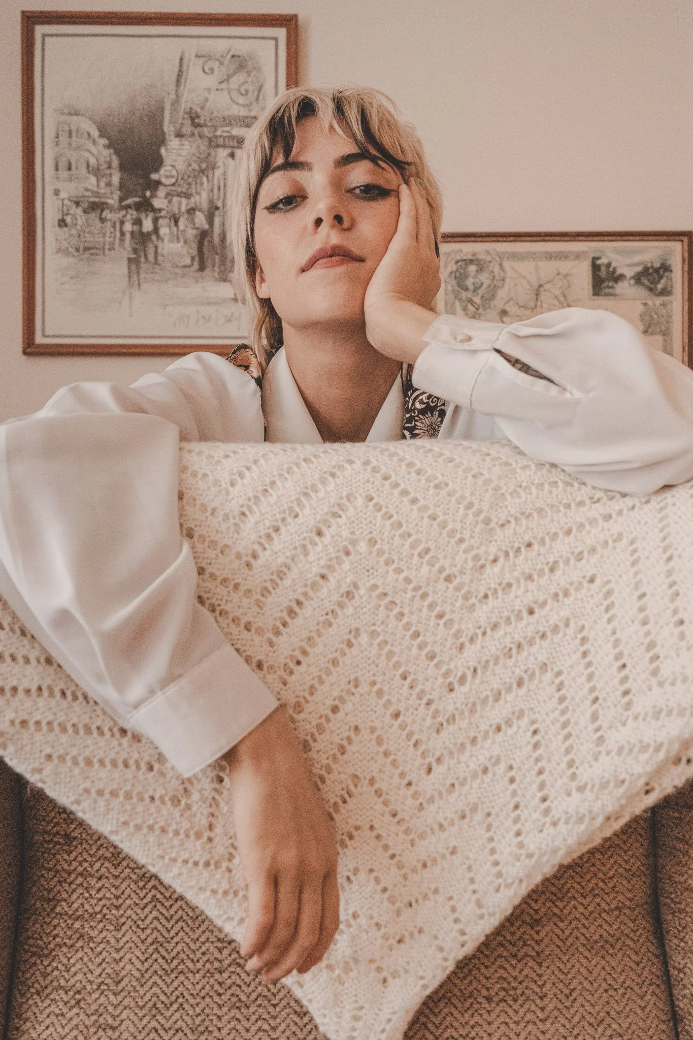 Portrait of Coventry singer Ynes at Ziferblat Coventry