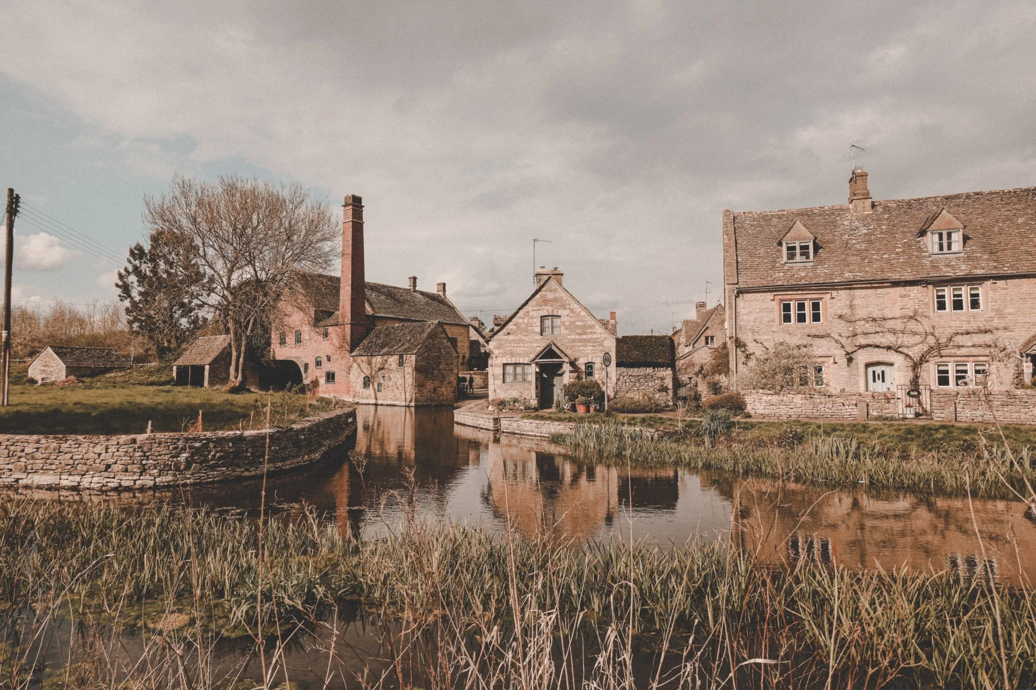 Beautiful view of a village in Cotswold, United Kingdom