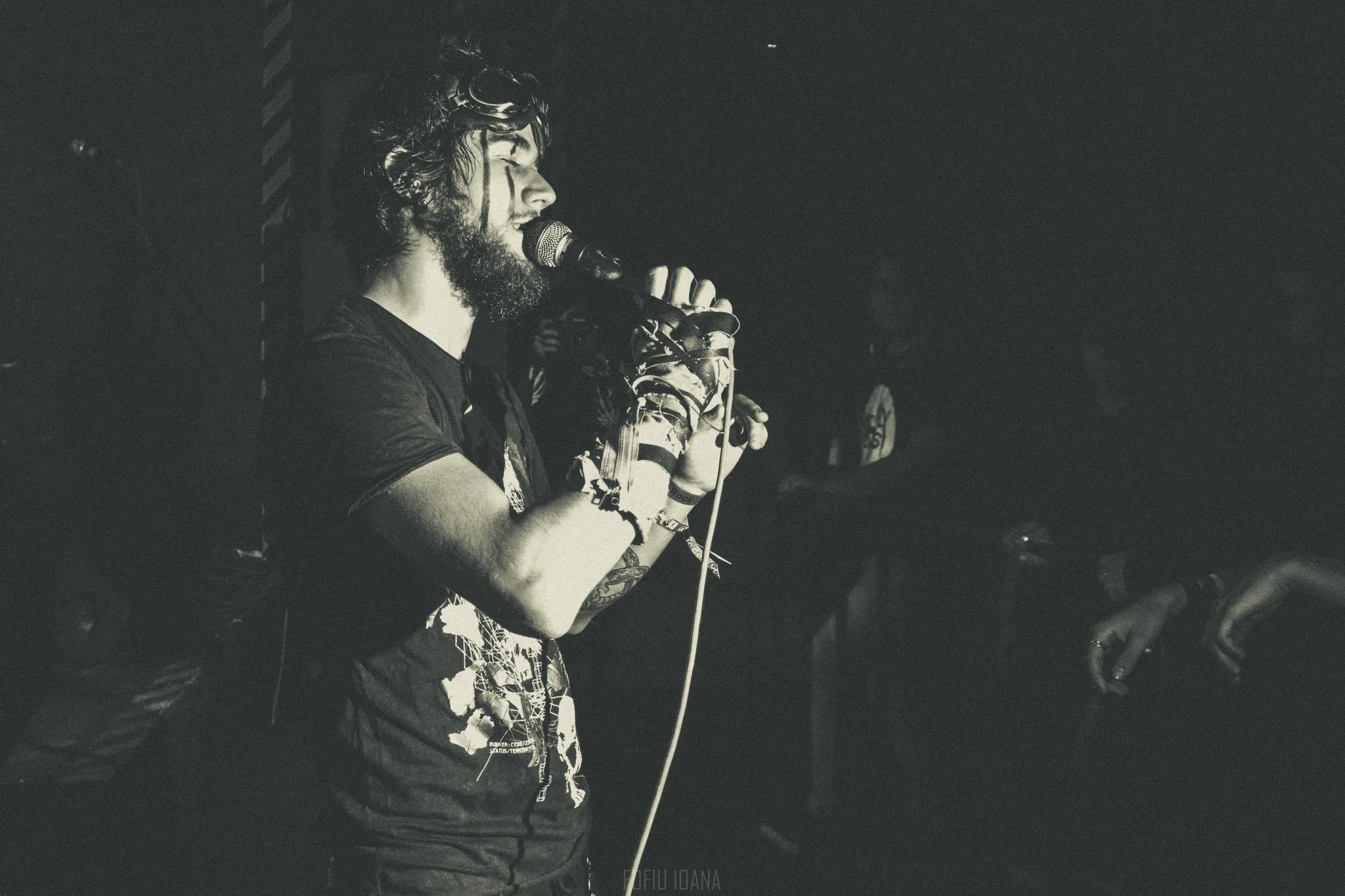 Garnoo from high Status live on stage at Fabrica, Bucharest