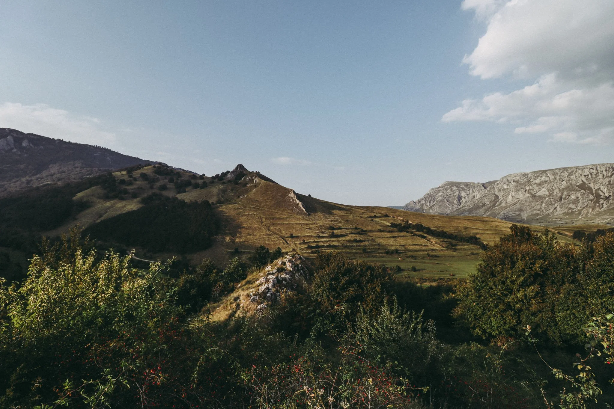 Landscape view from Trascăului Colțești Fortres, Romania