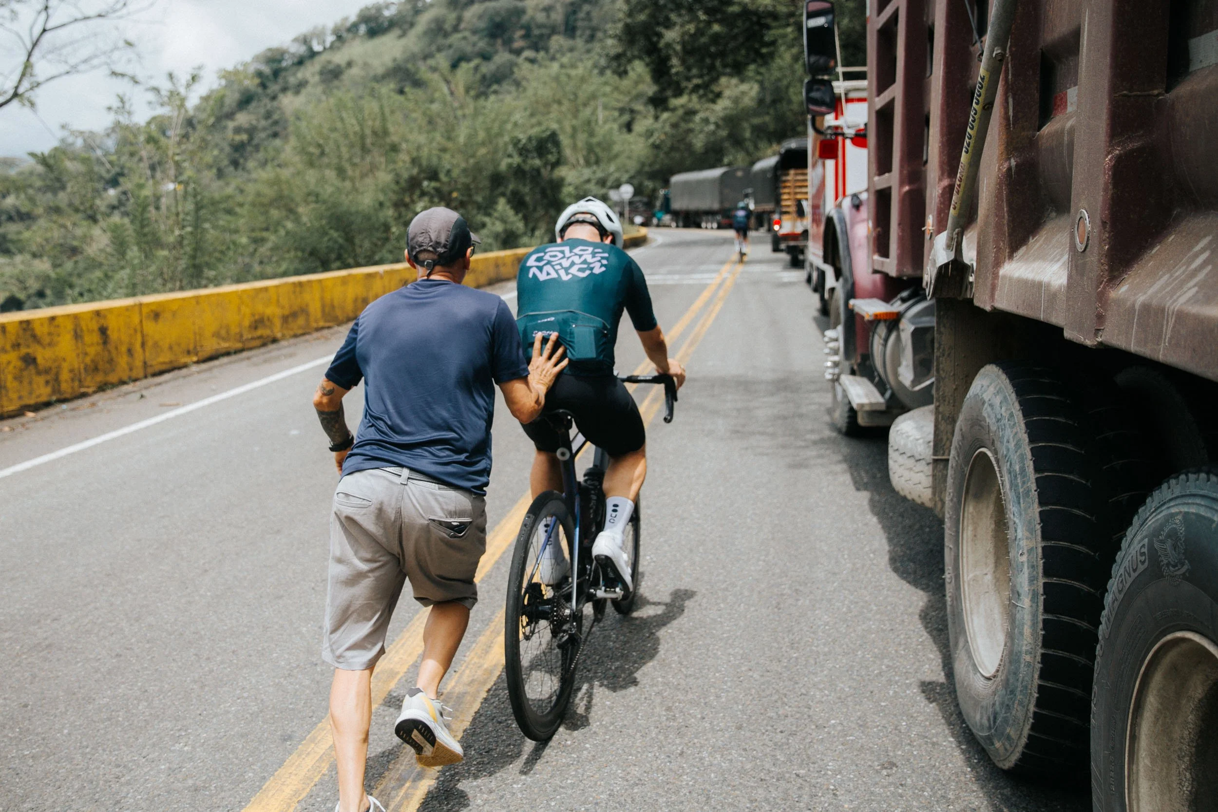 cycling holiday colombian andes