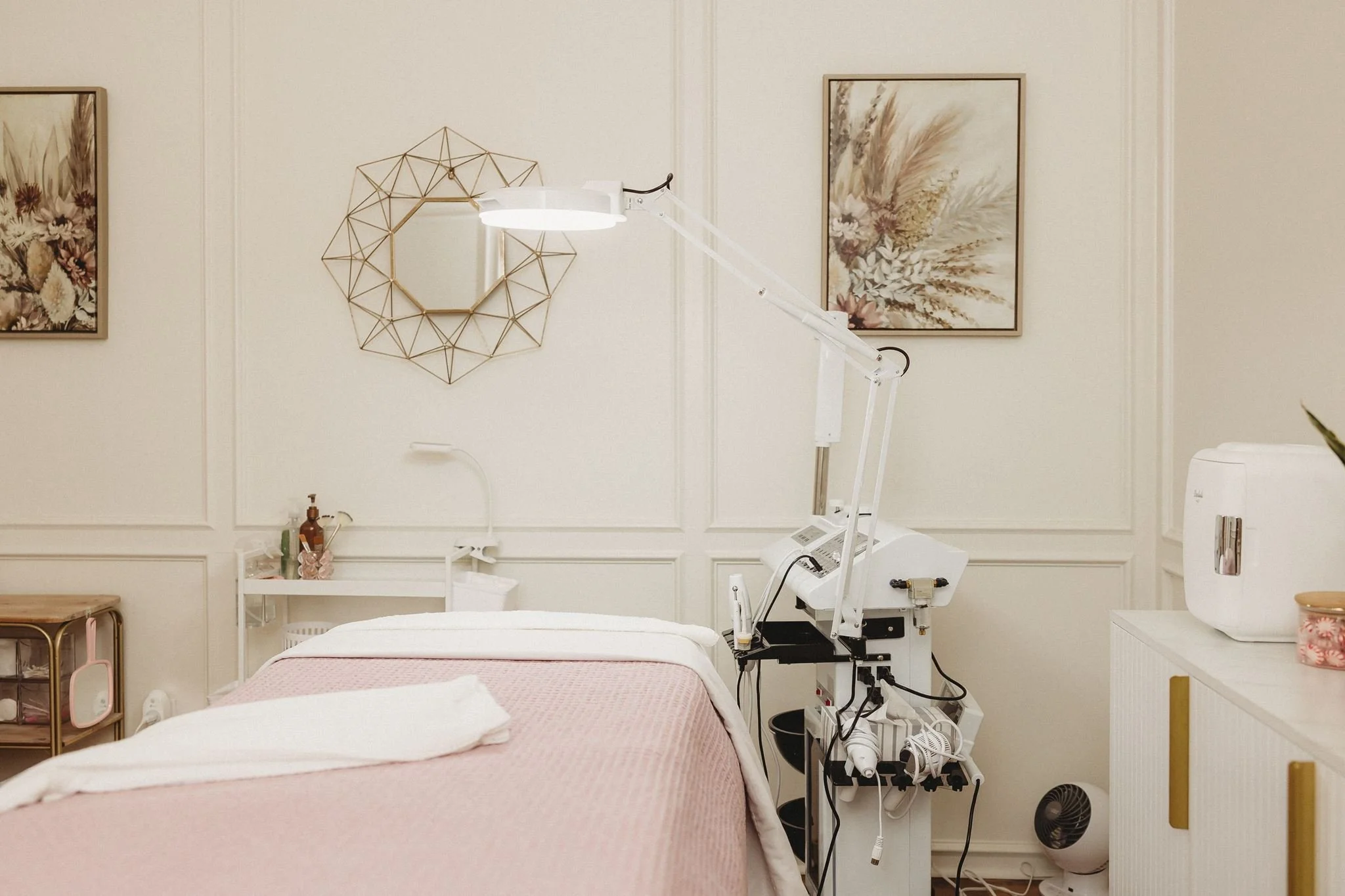 Why Fall Is the Best Time for Laser Facials in Central Illinois