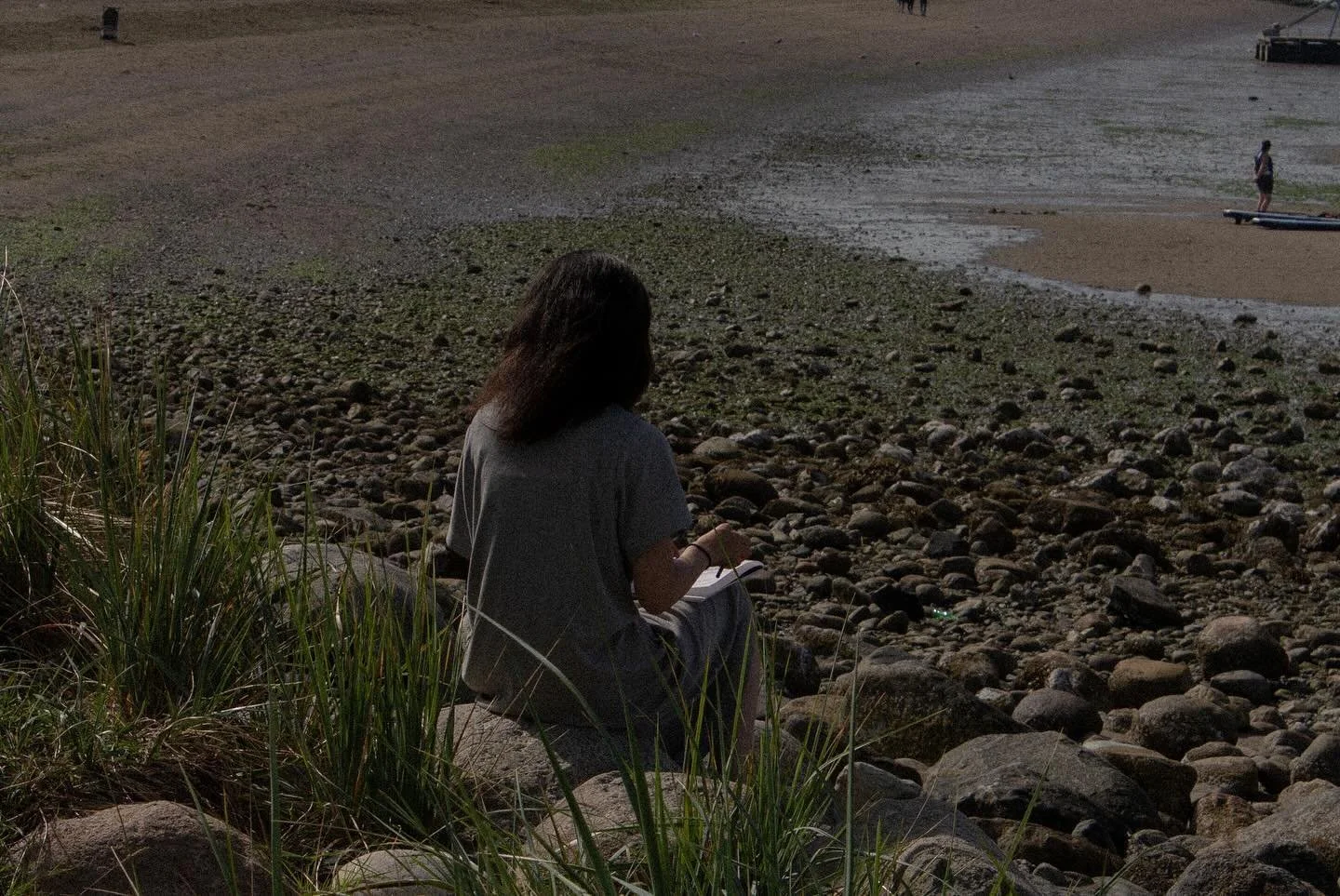 Captured moments during our last workshop‭ &ldquo;Drifting to see the invisible‭&rdquo; held in the frame of our summer walking series through Vancouver. 

We&rsquo;re excited to announce our upcoming fall walking series! If you&rsquo;d like to join,