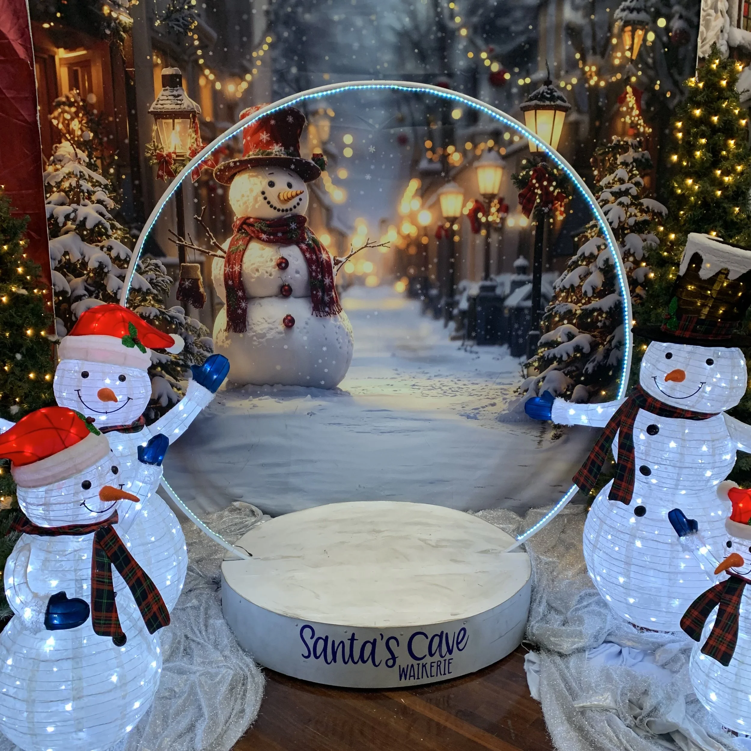 Snowman photo spot inside Santa's Cave Waikerie