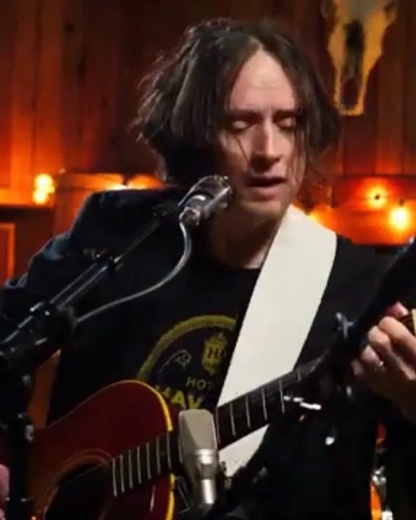 Solo acoustic tonight, 6:00-9:00 - Hyatt Regency, come on down!