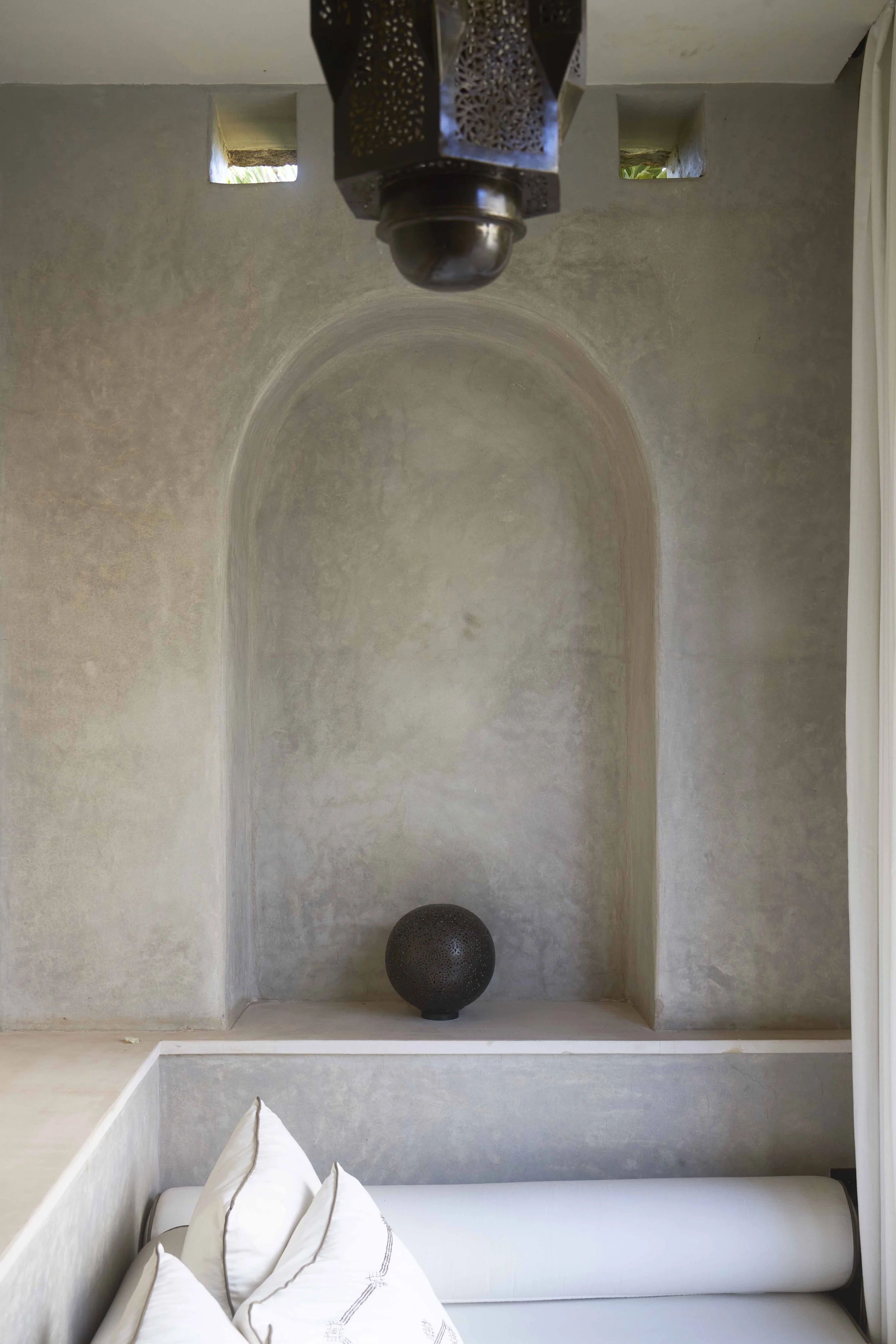 IMG_2809 RT WEBSITE copy.jpg