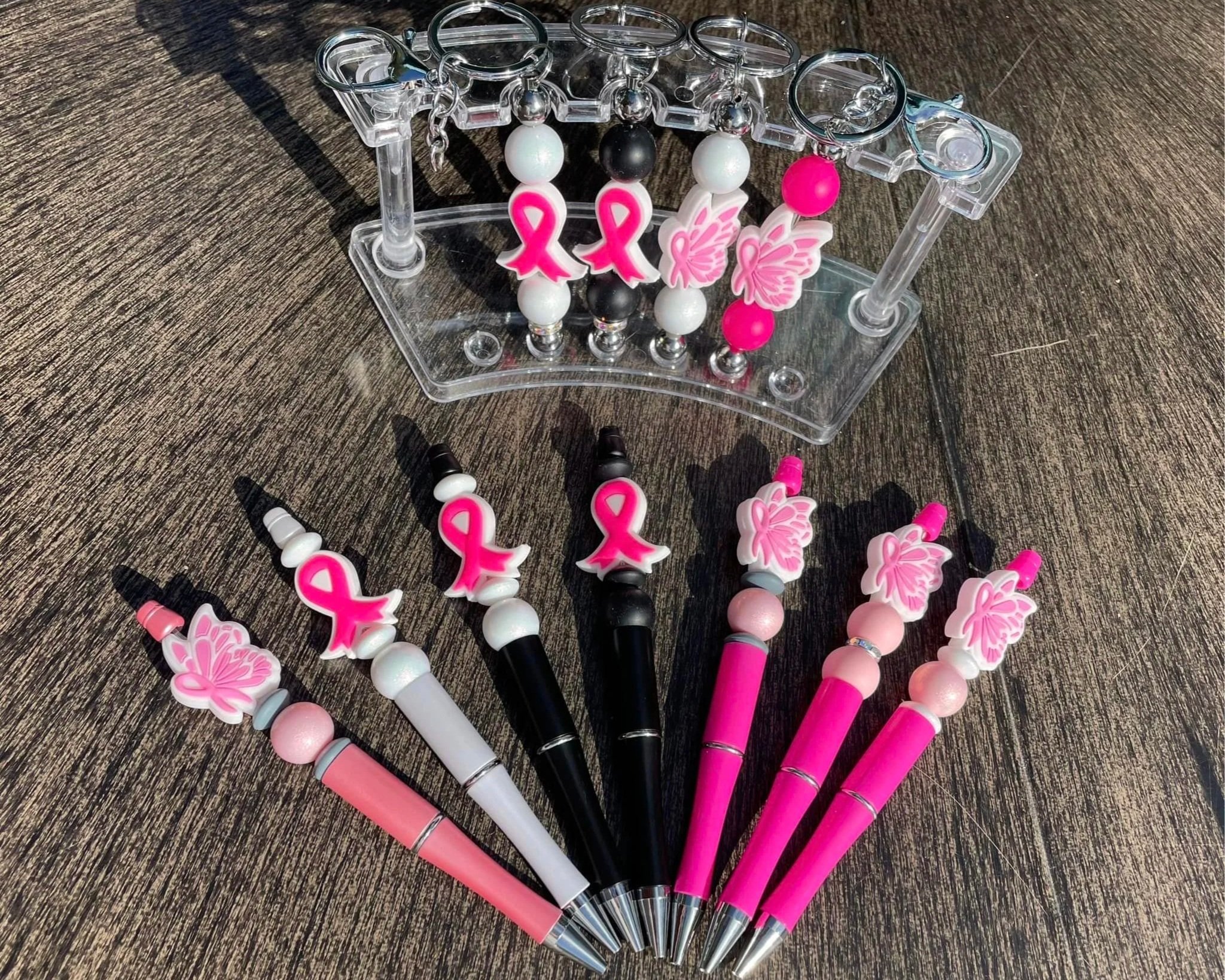 beaded-pens-keychains-pink-ribbon.jpeg.jpg