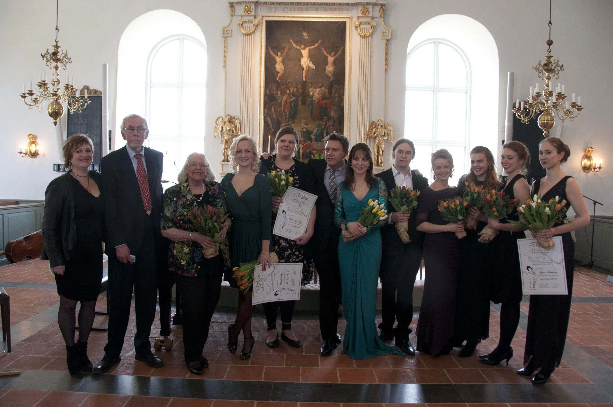 Birgit Nilsson Masterclass Concert Västra Karups Church, Sweden
Gitta-Maria Sjöberg, Anders Wadenberg, Kerstin Meyer, Elisabeth Ekberg, Cecilie Marie Høyer-Nielsen, Amelia Jakobsson, Valentin Lundin, Kristine Becker Lund, Elisabeth Meyer, Susanna Reu