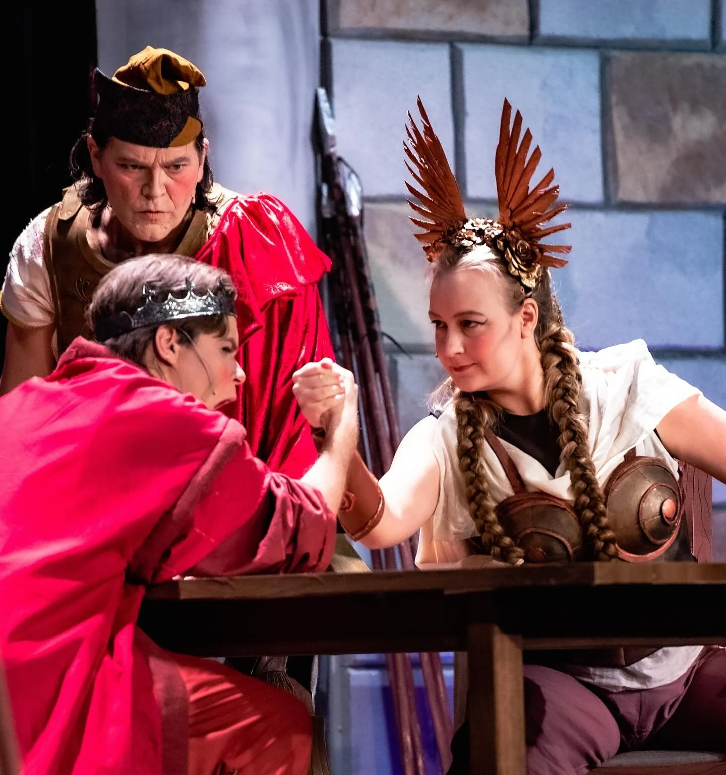 Die Lustige Nibelungen - Elisabeth Ekberg as Brunhilde, Lasse Buhl as King Gunther, Christer Arwidson as Sigfried