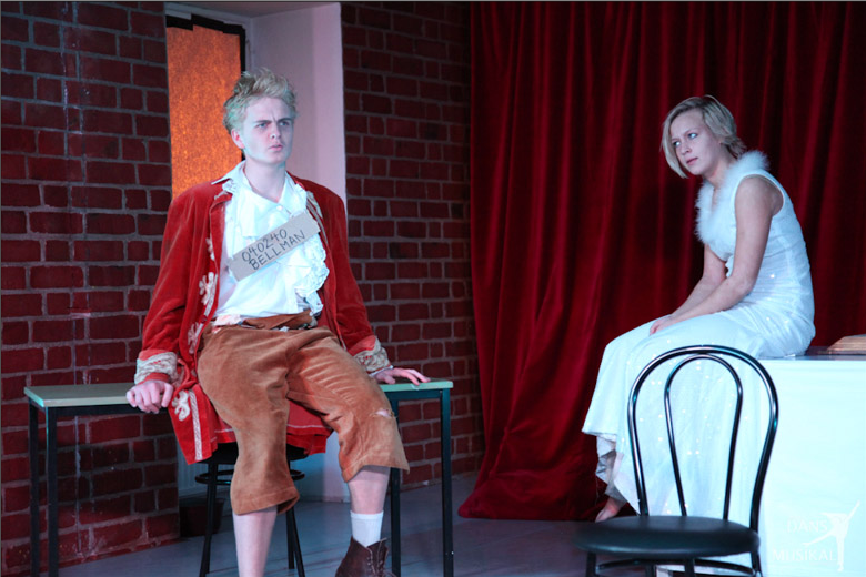 "Bellman – Himmel eller helvete?" a play by Lennart Lidström. Erik Sörgren - Bellman, Elisabeth Ekberg - Gud