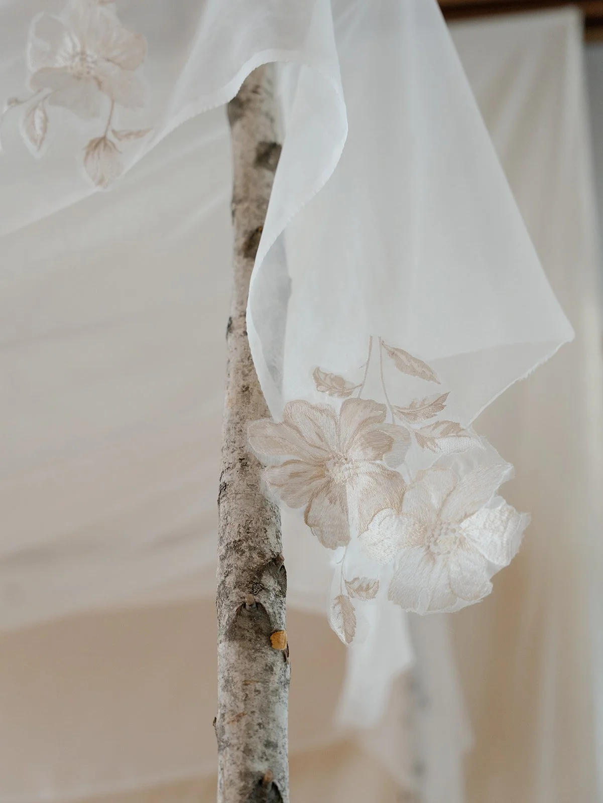 46-kelseycowley_ally&spencer_ceremonydetails.jpg