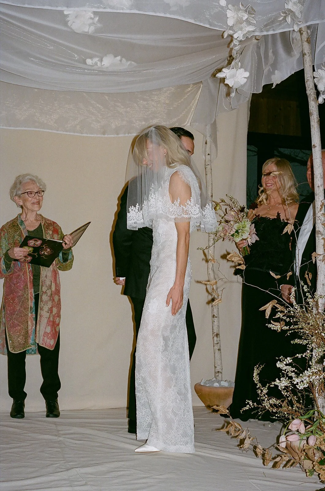 163-kelseycowley_ally&spencer_ceremony.jpg